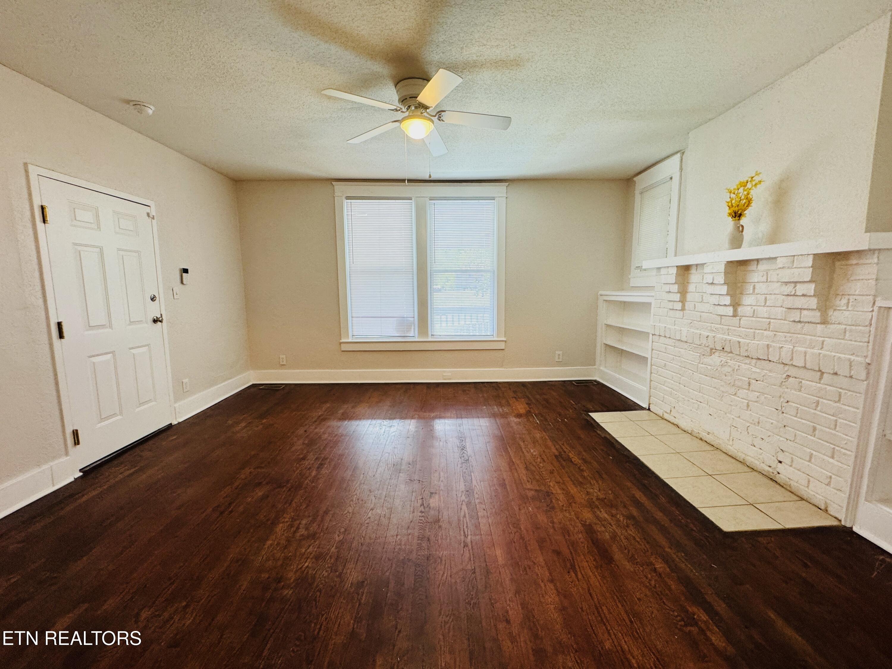2027 Dandridge Avenue Knoxville TN 37915