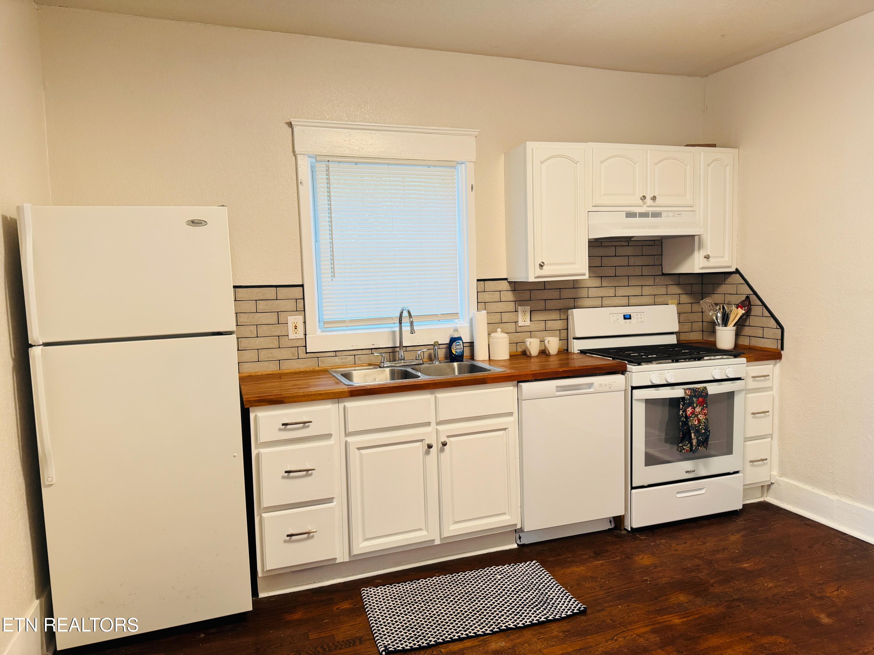 2027 Dandridge Avenue Knoxville TN 37915