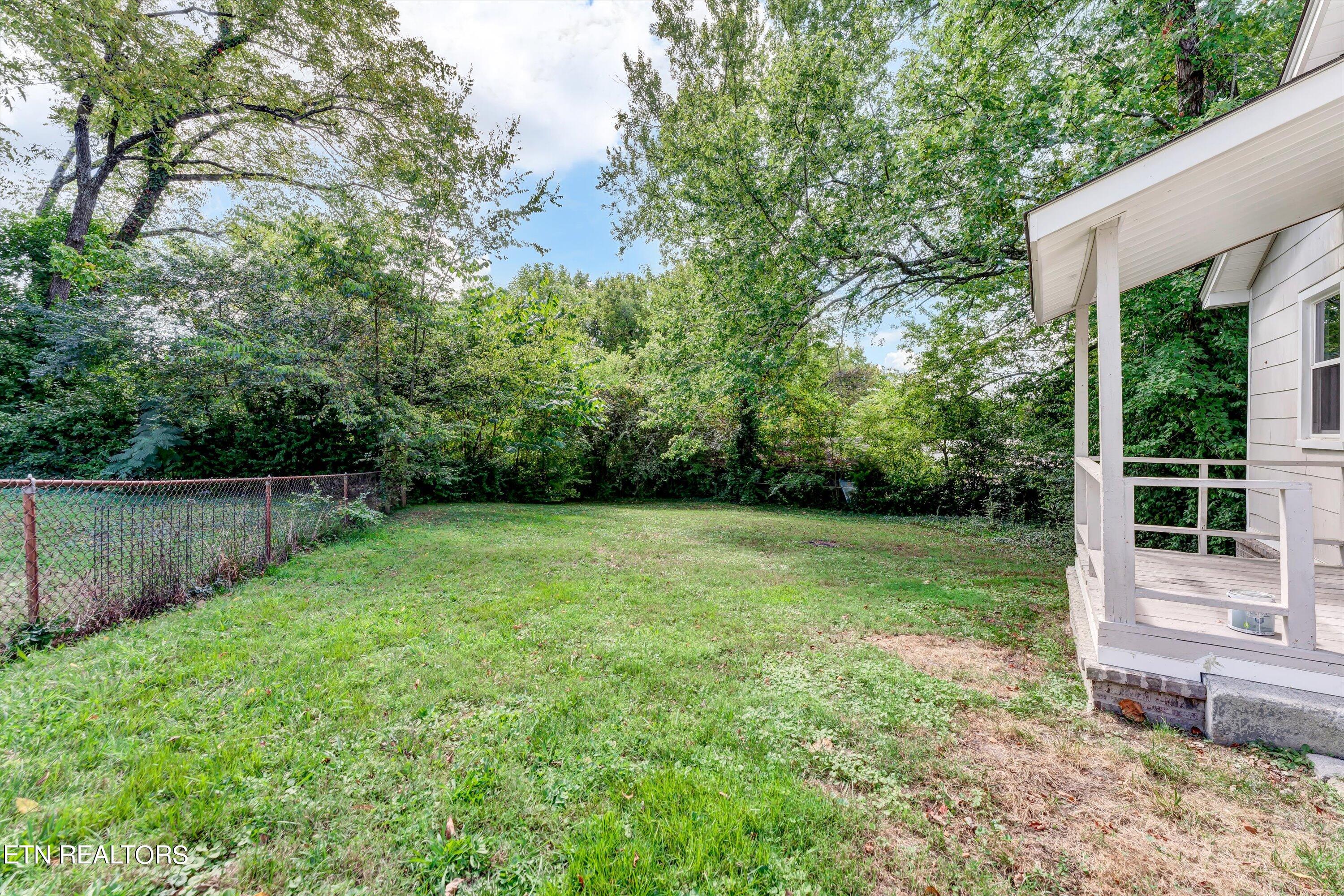 617 W Outer Drive Oak Ridge TN 37830