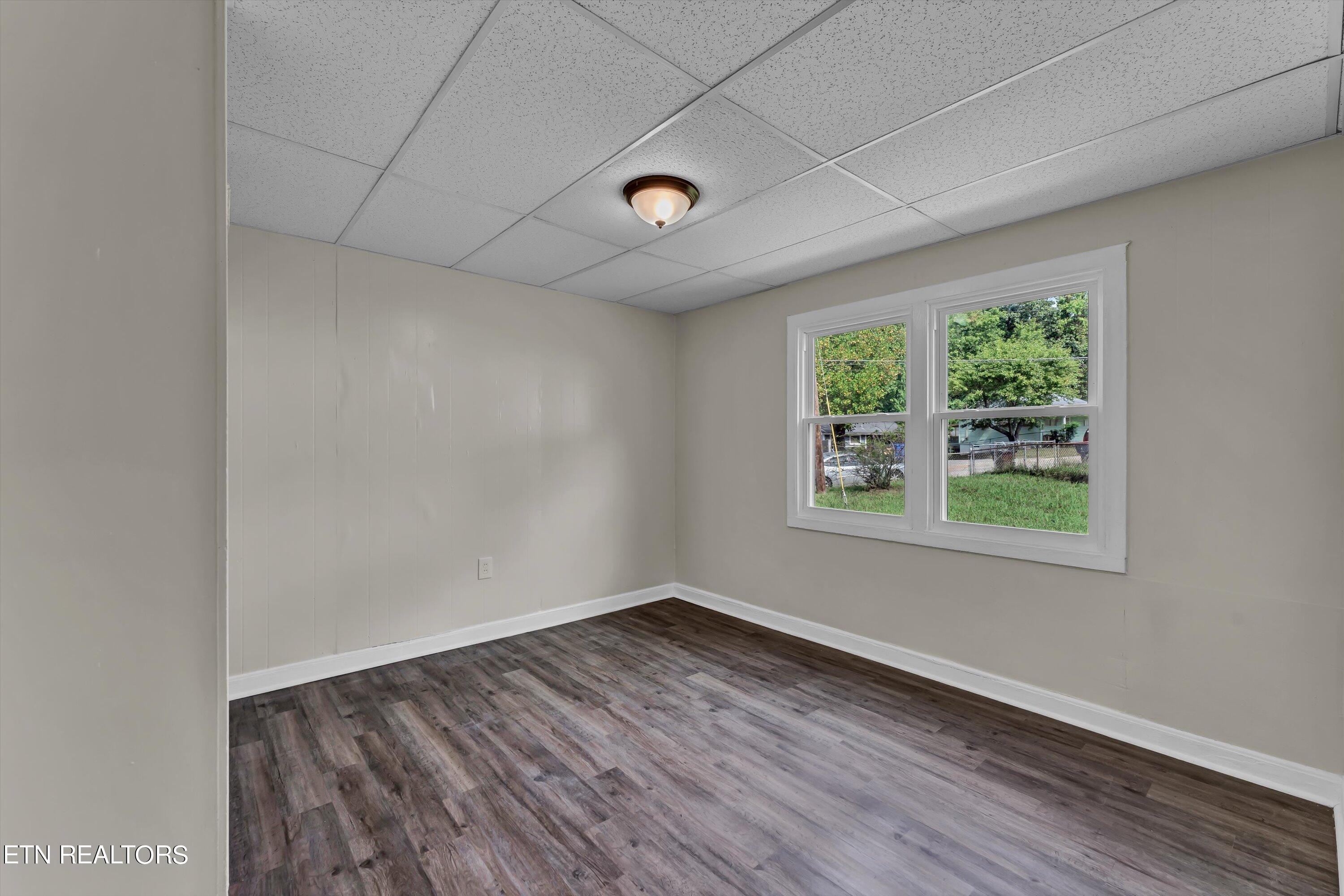617 W Outer Drive Oak Ridge TN 37830