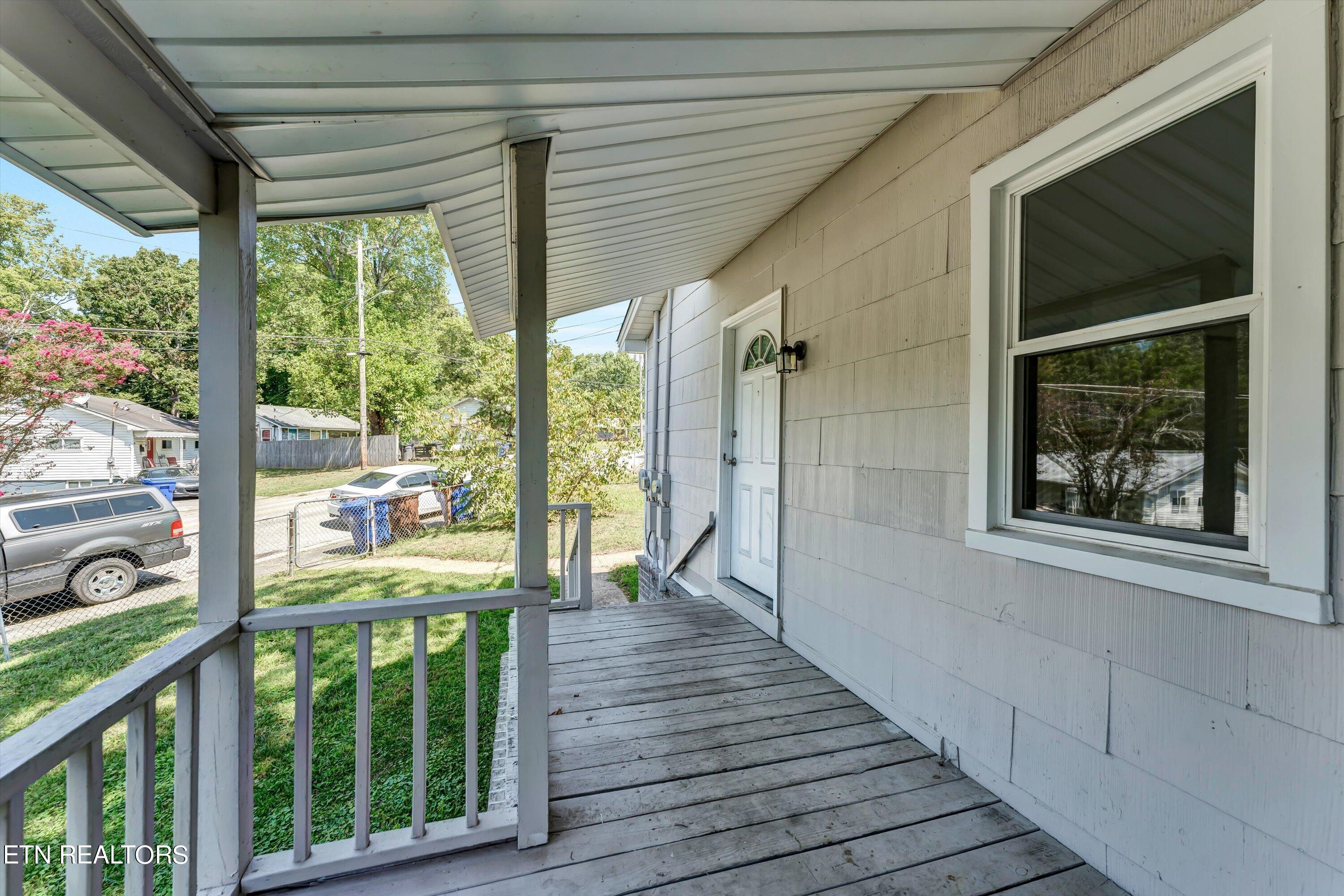 617 W Outer Drive Oak Ridge TN 37830