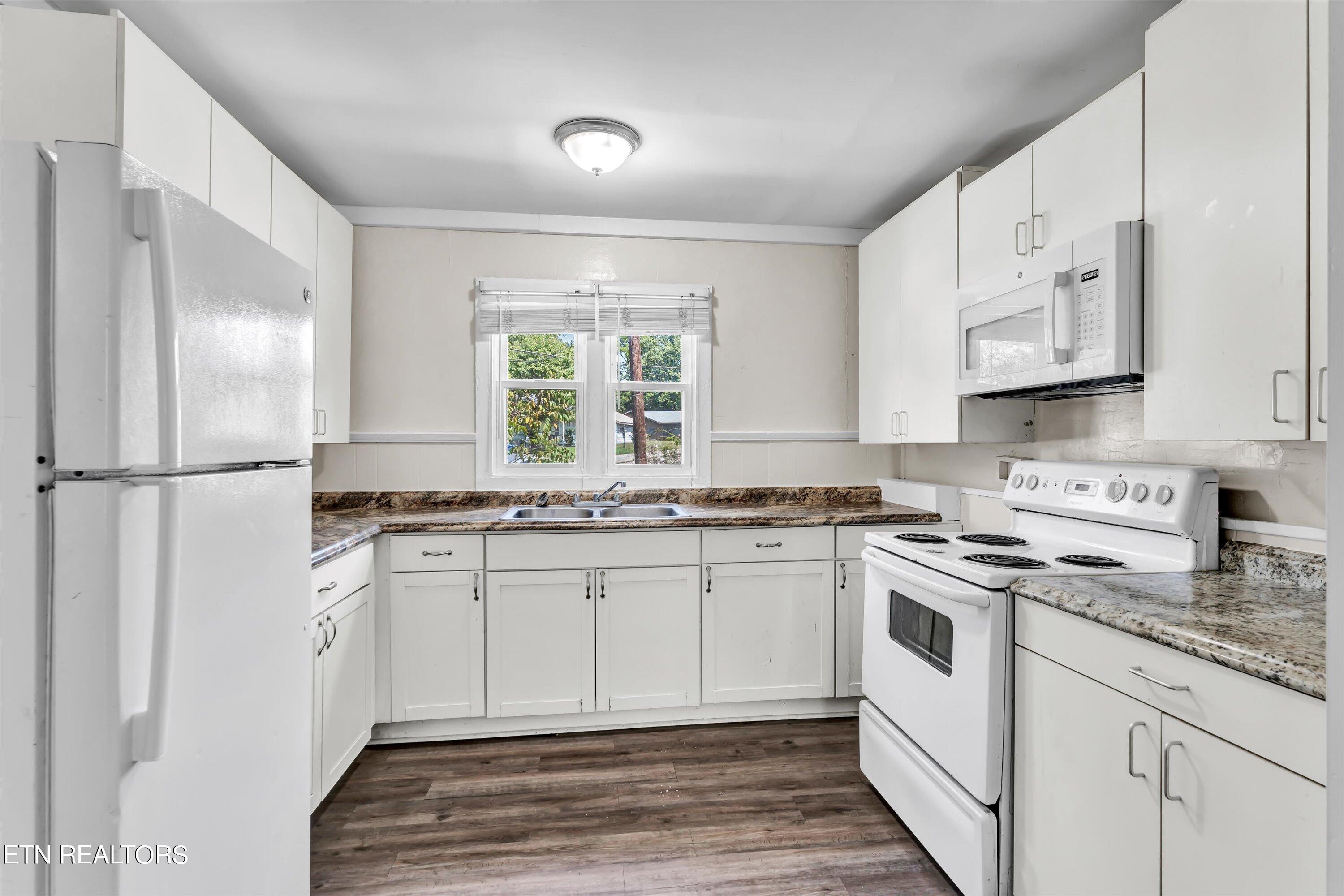 617 W Outer Drive Oak Ridge TN 37830