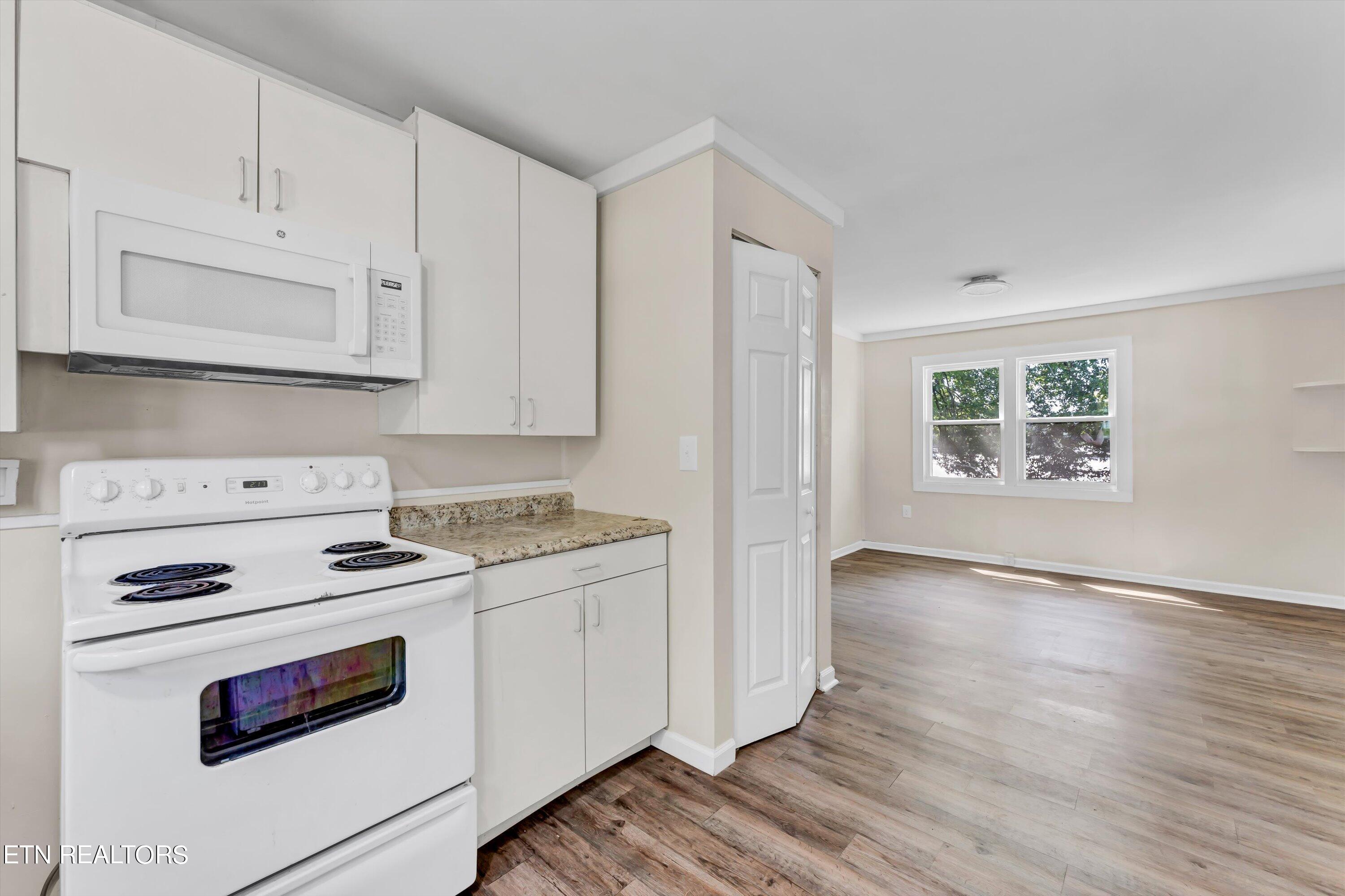 617 W Outer Drive Oak Ridge TN 37830