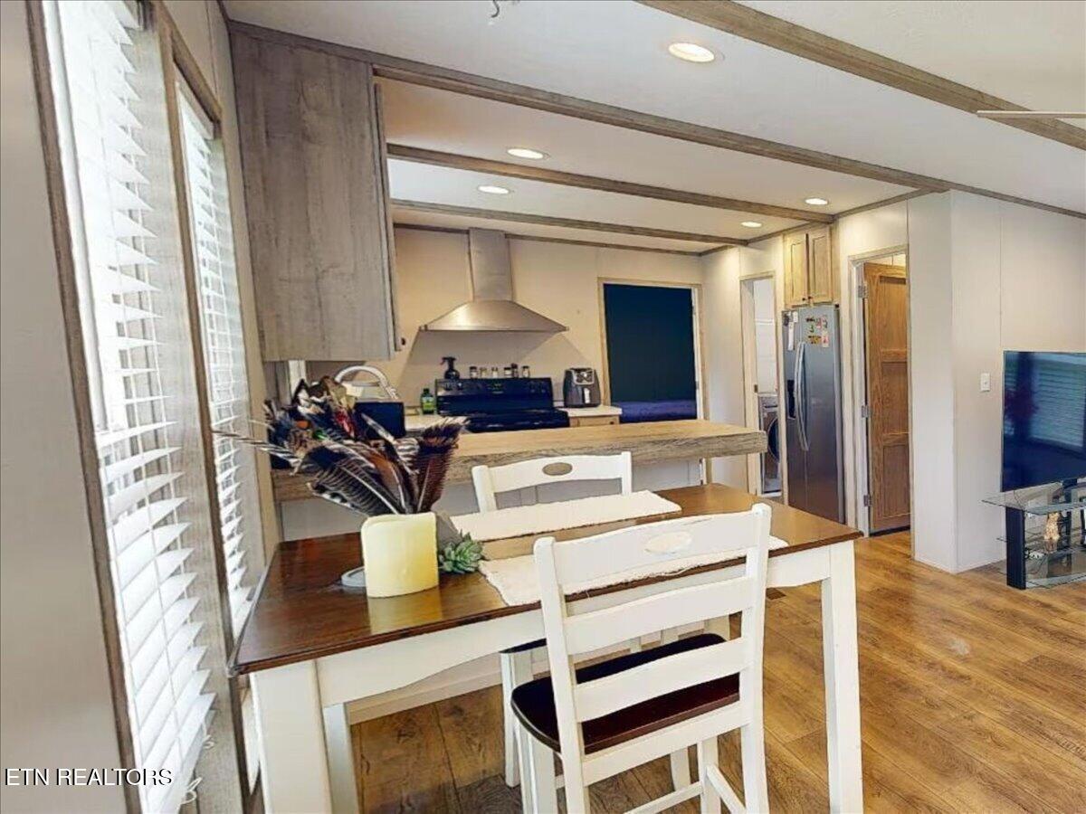 427 & 439 Thorngrove Pike Kodak TN 37764