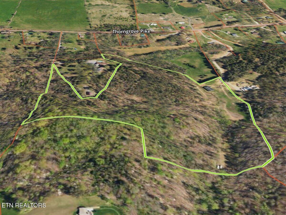 427 & 439 Thorngrove Pike Kodak TN 37764