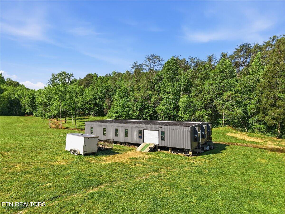 427 & 439 Thorngrove Pike Kodak TN 37764