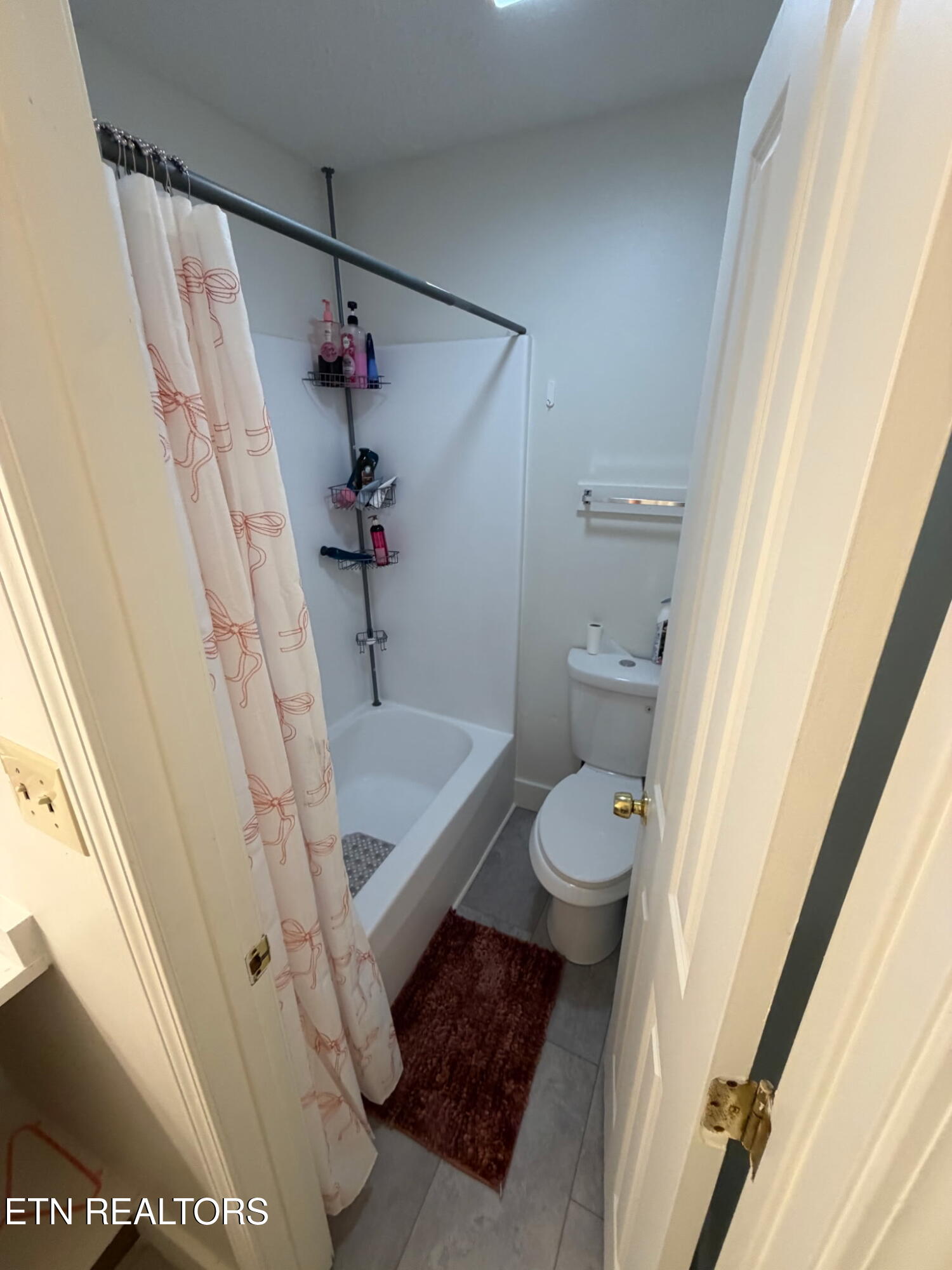 9105 Woodpark Lane Knoxville TN 37923
