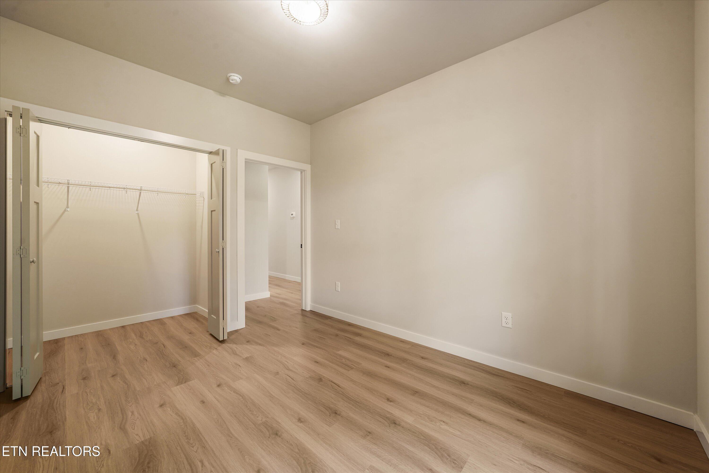 5722/5724 Wallwood Road Knoxville TN 37912