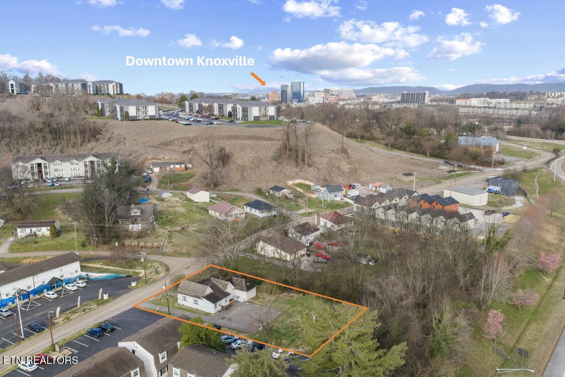 2704 Sevier Avenue Knoxville TN 37920