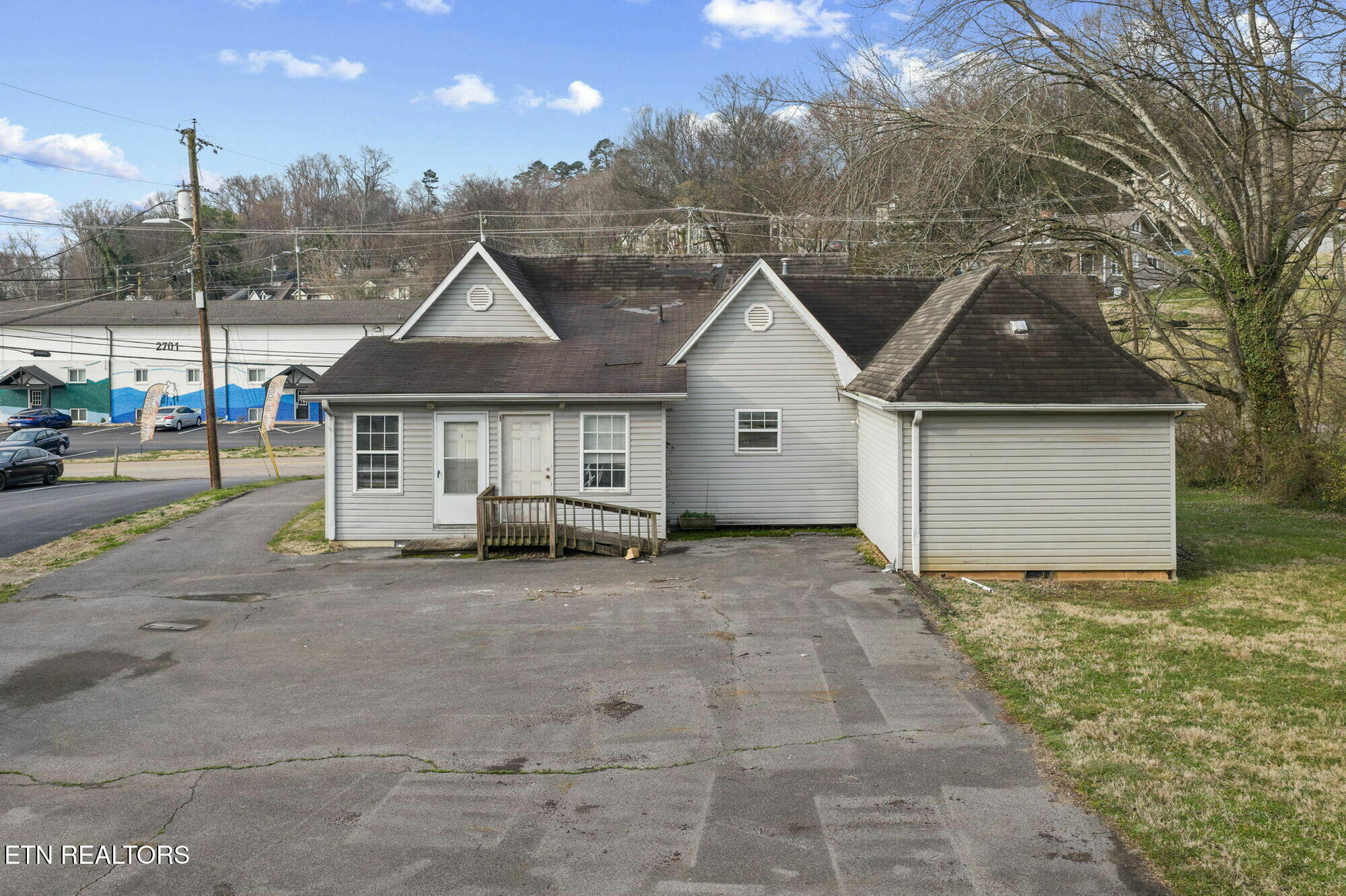 2704 Sevier Avenue Knoxville TN 37920