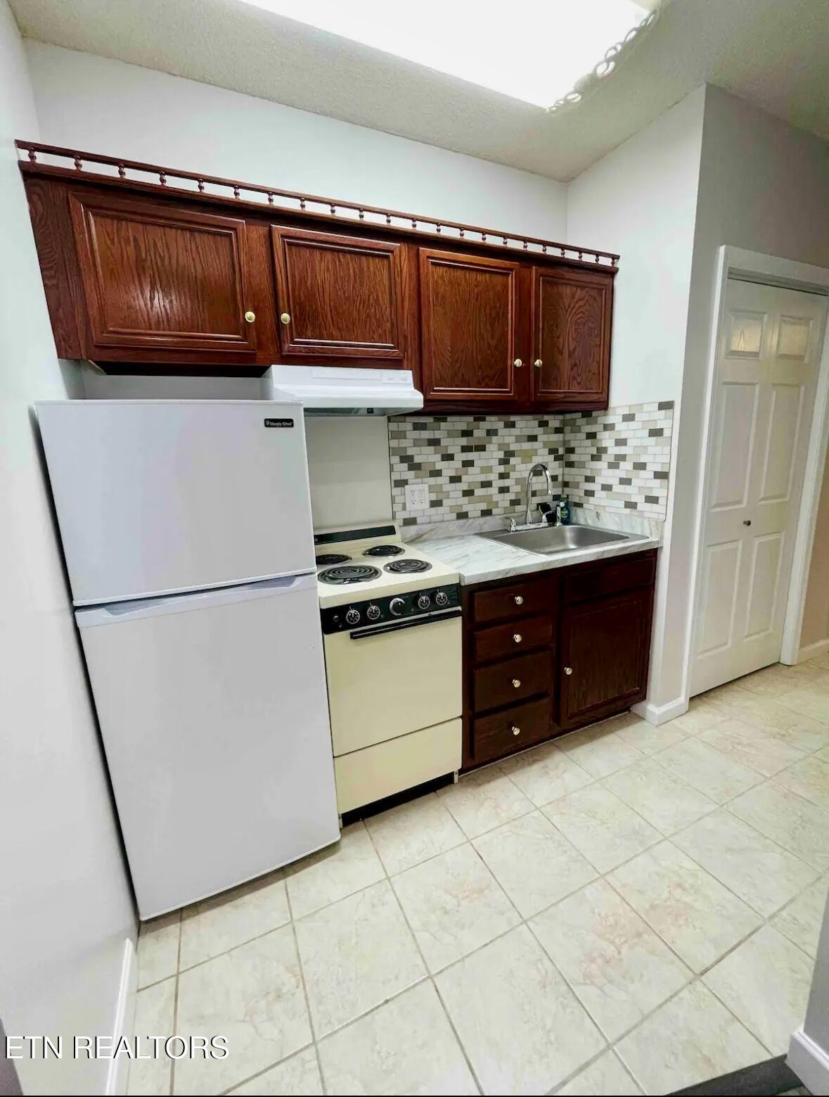 2748 Florence Drive Pigeon Forge TN 37863