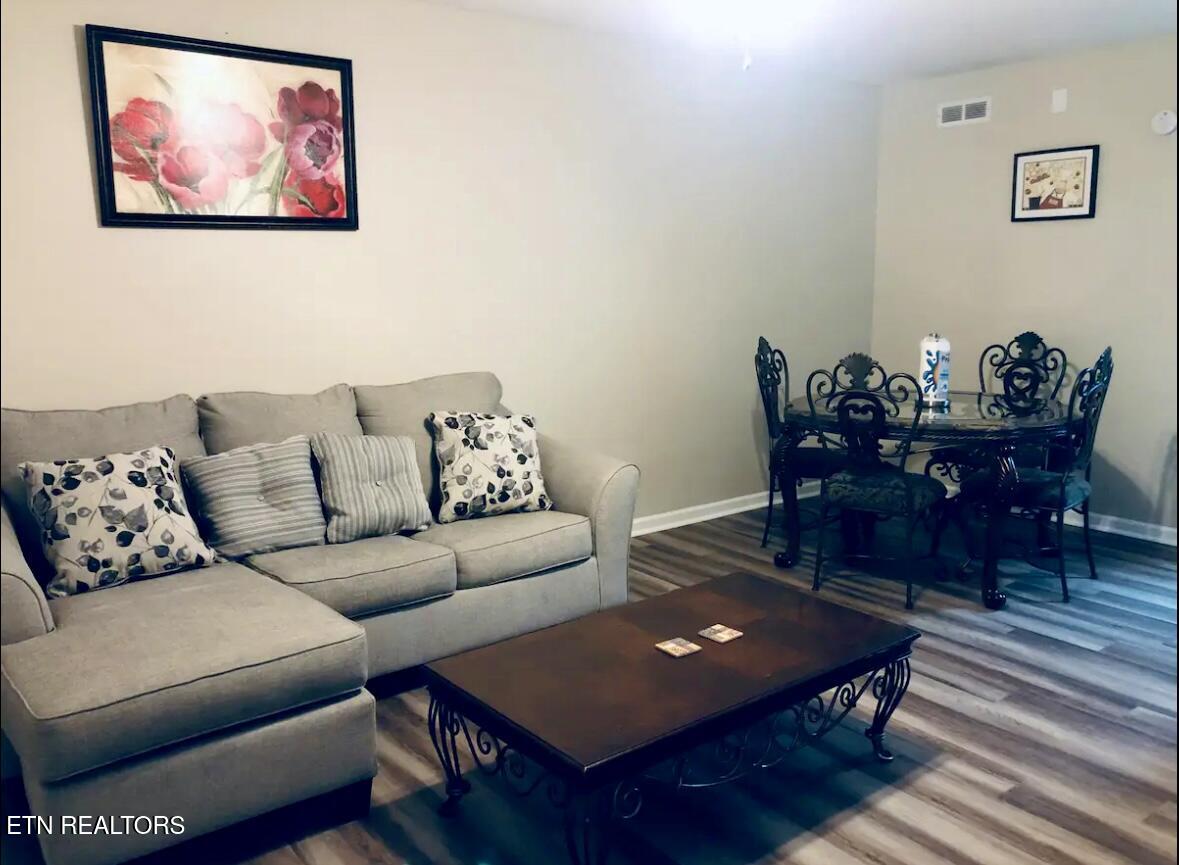 2748 Florence Drive Pigeon Forge TN 37863