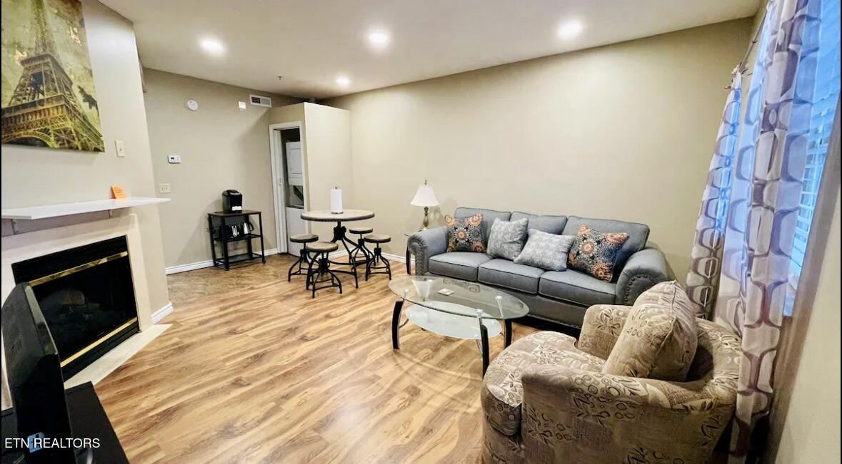 2748 Florence Drive Pigeon Forge TN 37863