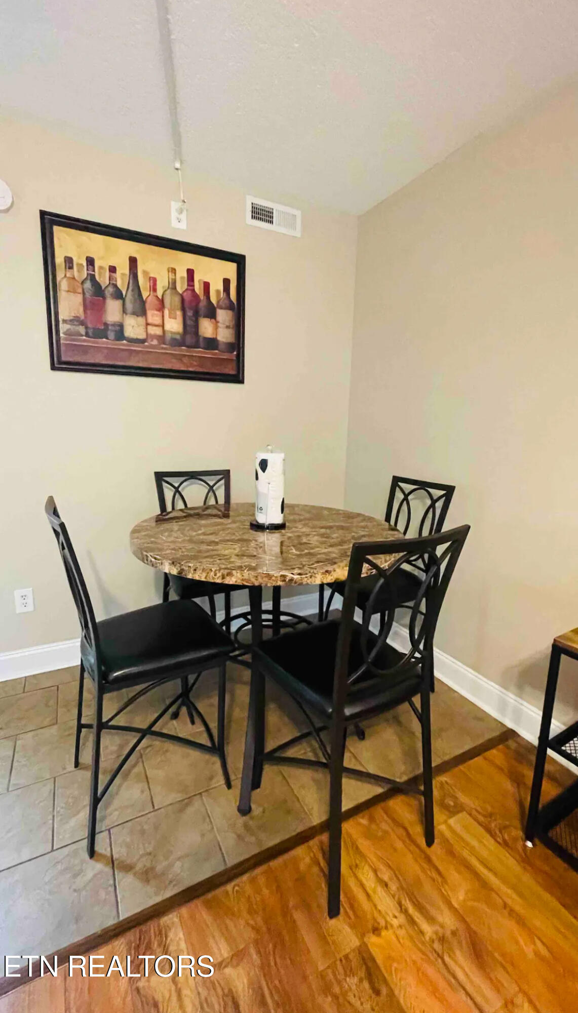 2748 Florence Drive Pigeon Forge TN 37863