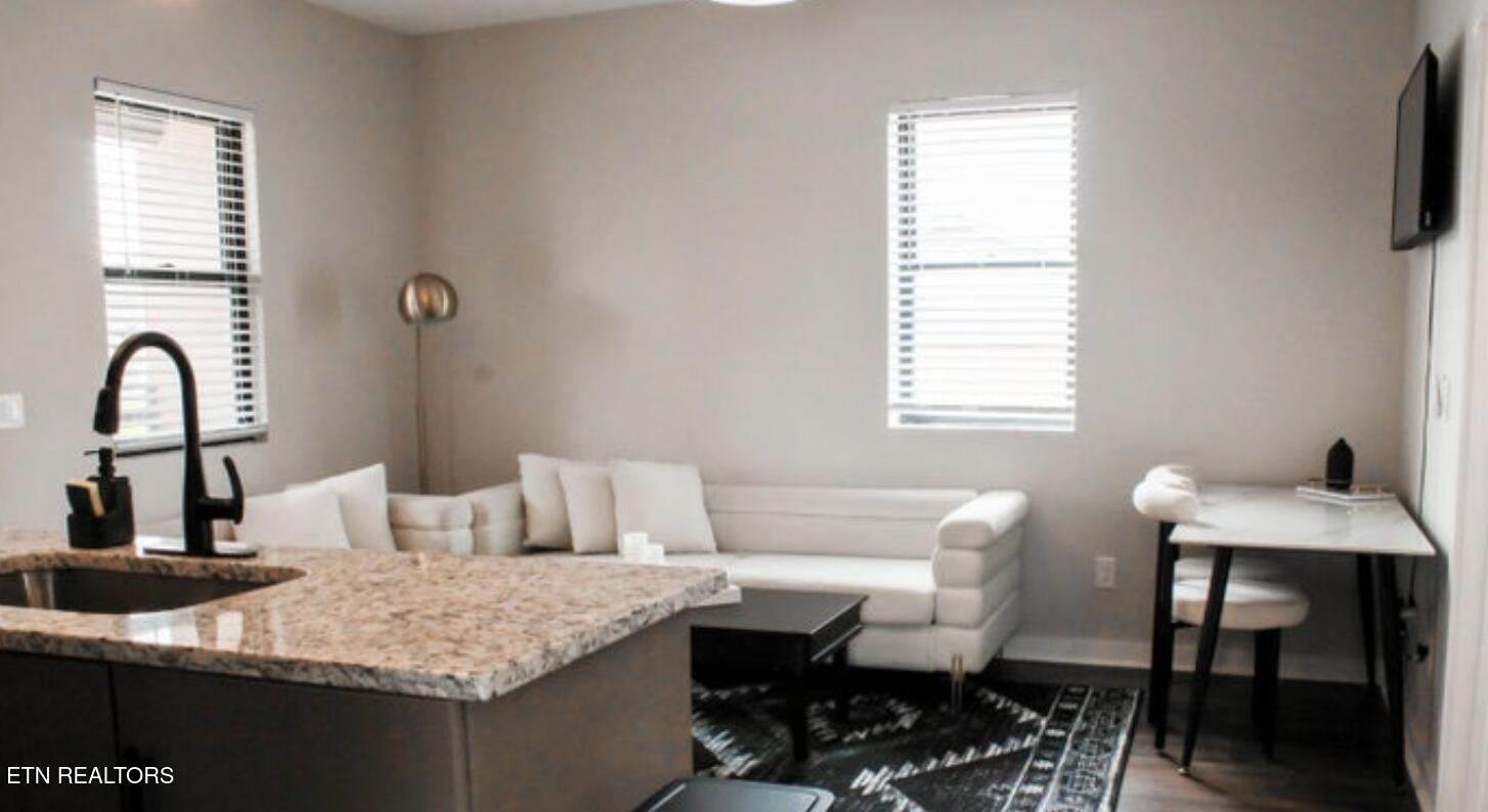 1807 Logan Avenue Knoxville TN 37921