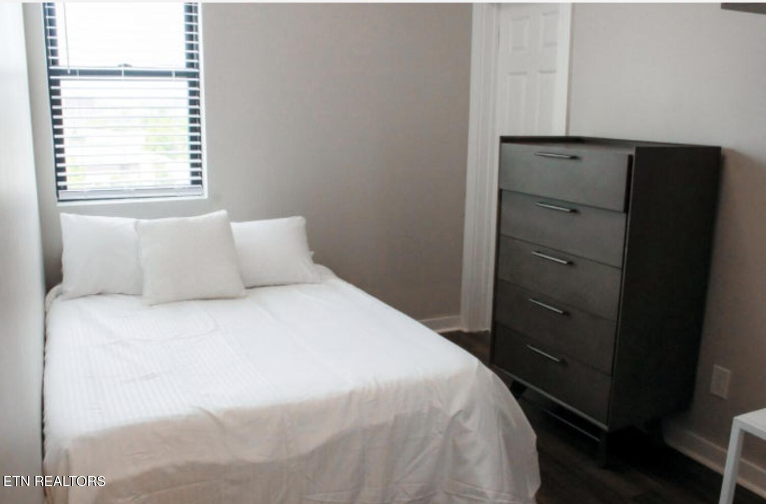 1807 Logan Avenue Knoxville TN 37921