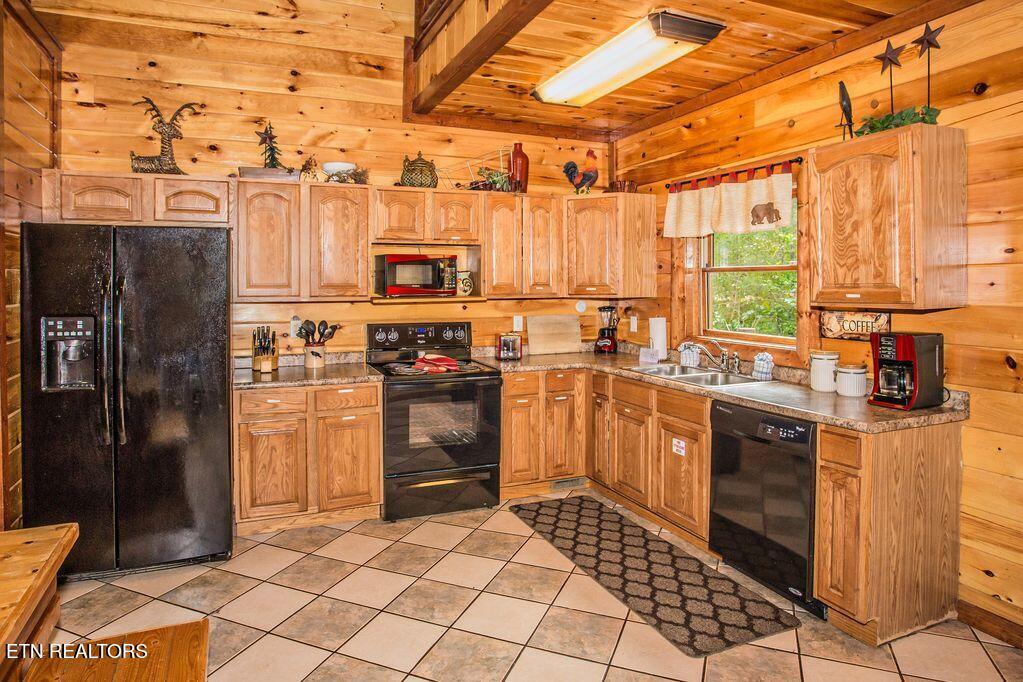 213,222223 Amet Way Cosby TN 37722