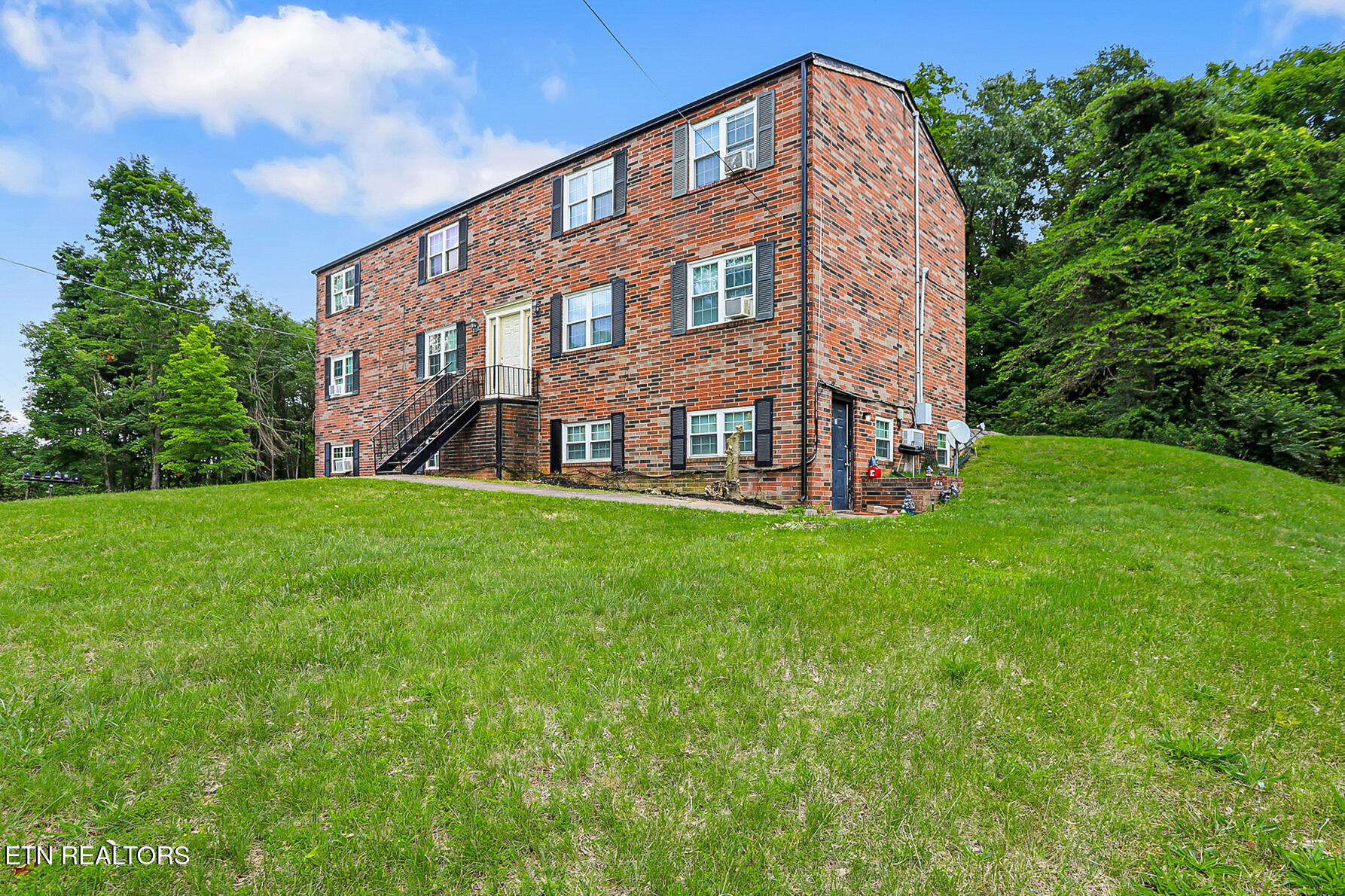 410 Dry Gap Pike Knoxville TN 37912