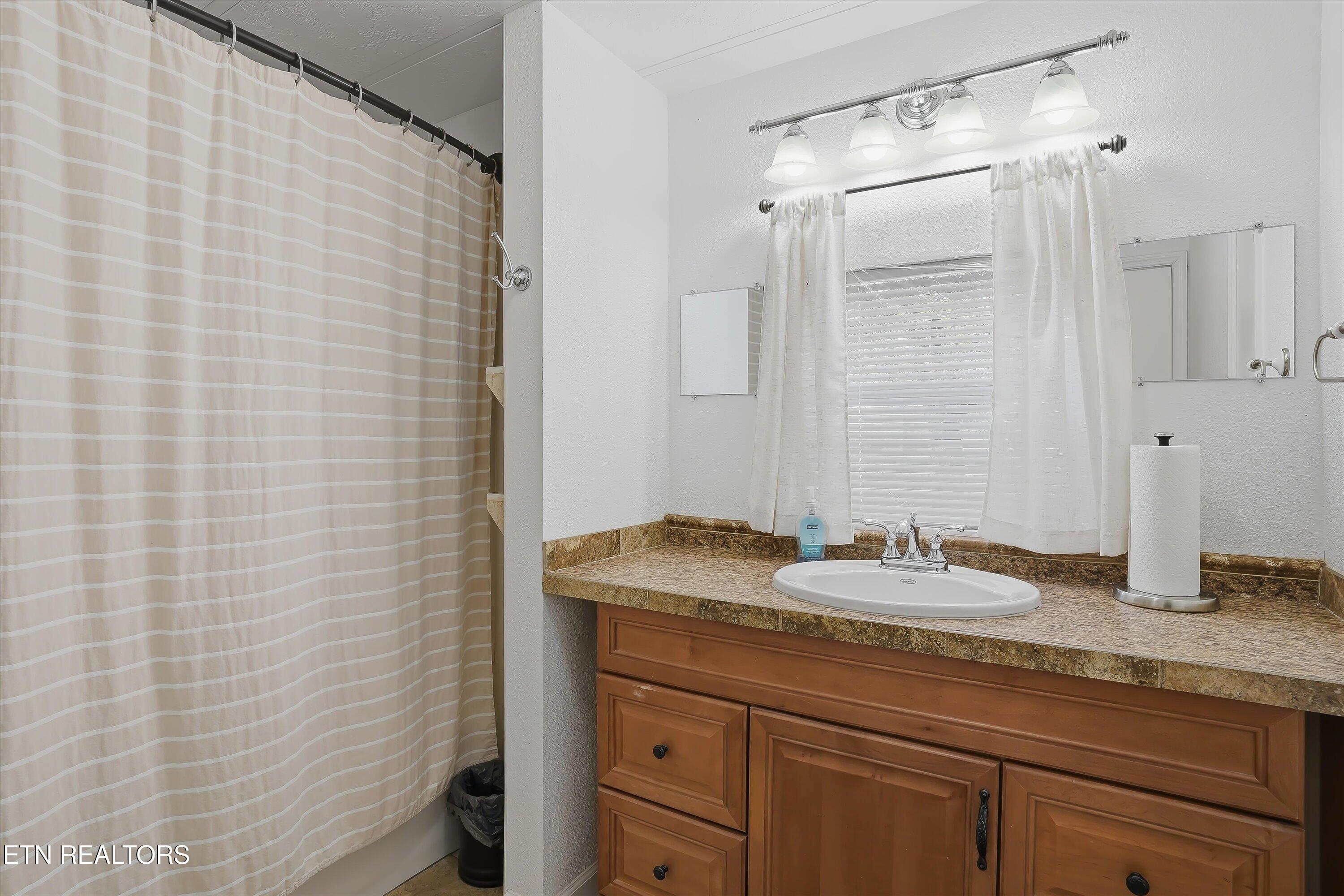 1530 Tom Mccall Road Maryville TN 37801
