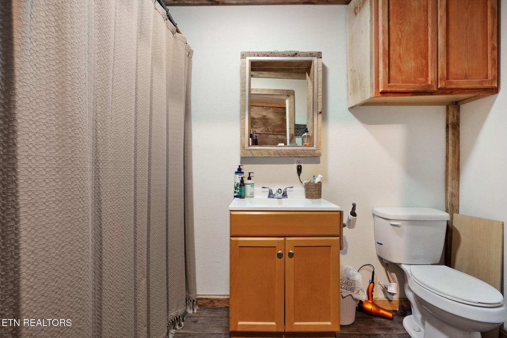 2353 Highway 107 Unicoi TN 37692