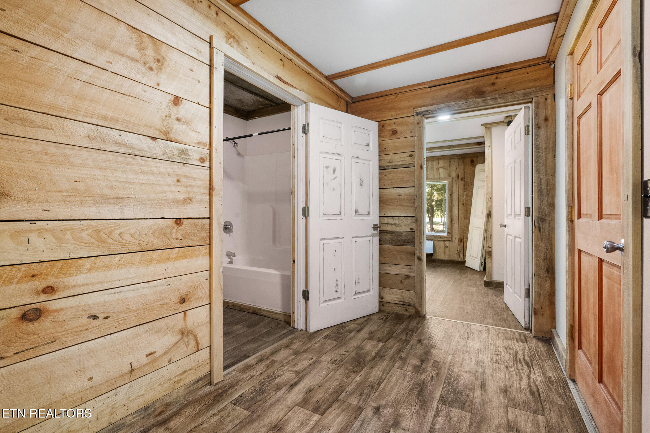 2353 Highway 107 Unicoi TN 37692