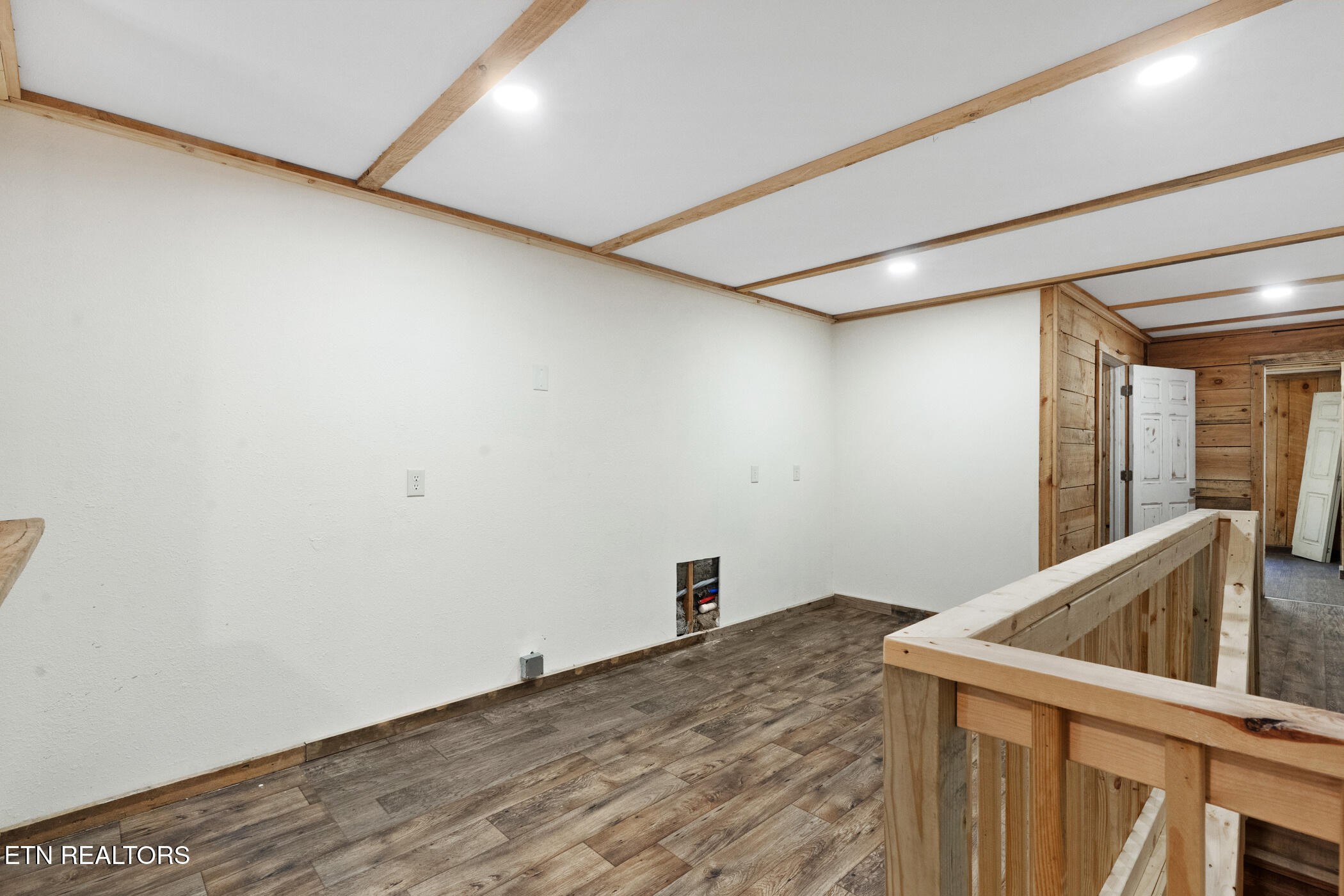 2353 Highway 107 Unicoi TN 37692