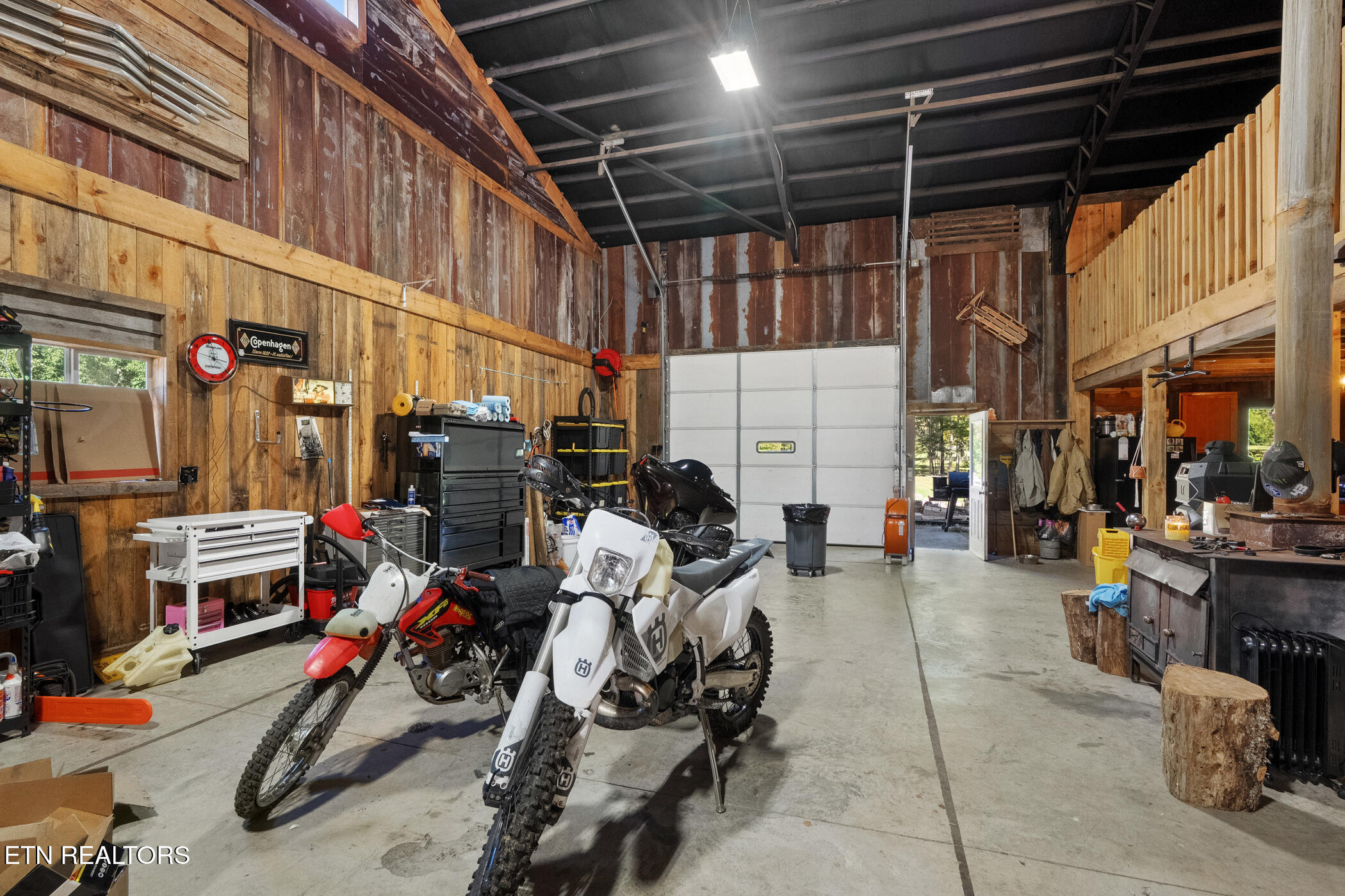 2353 Highway 107 Unicoi TN 37692