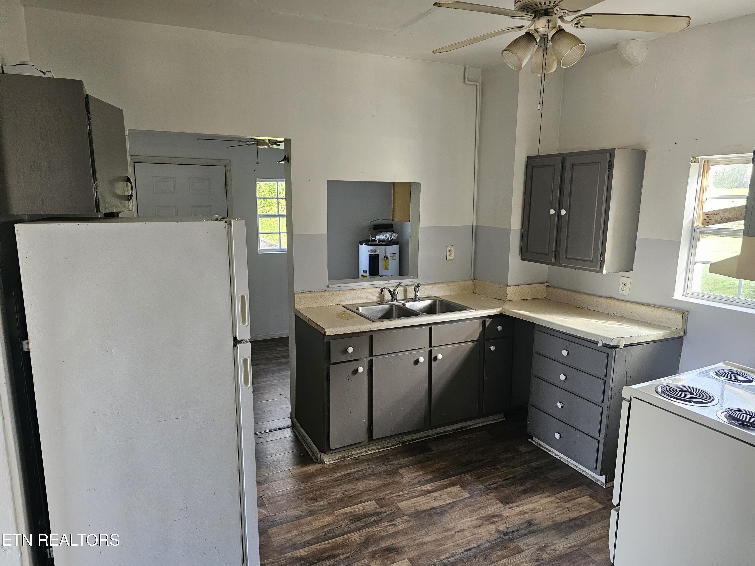 117 Atlantic Avenue Knoxville TN 37917