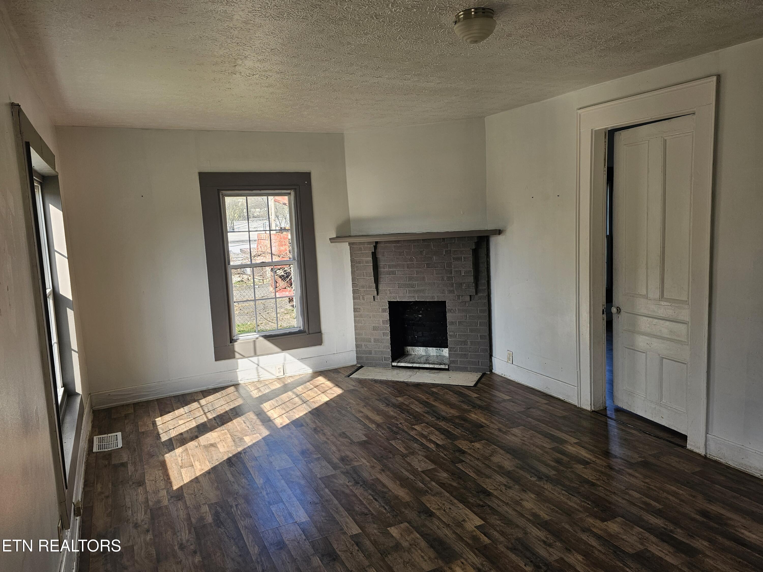 117 Atlantic Avenue Knoxville TN 37917