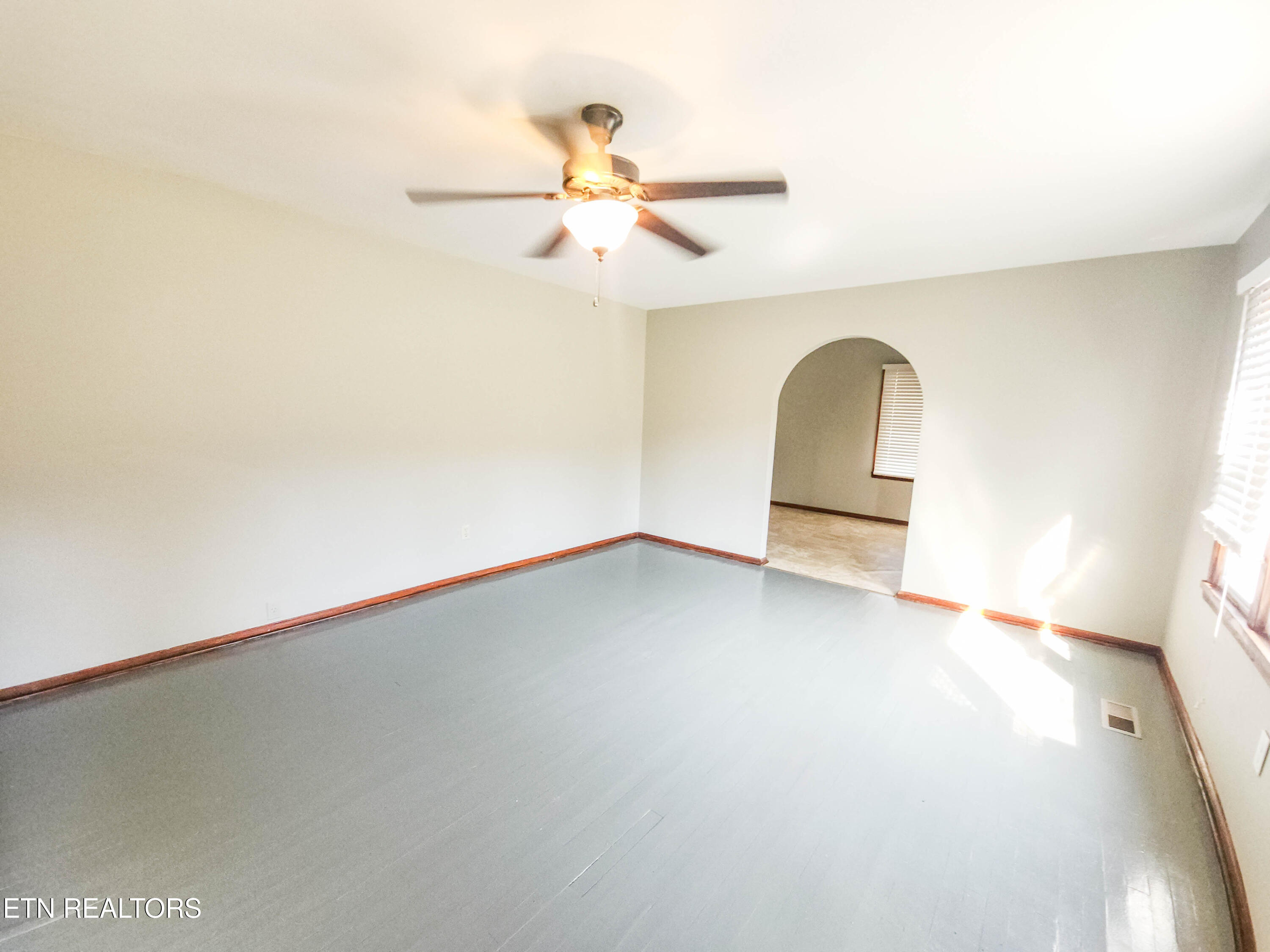 4127/4129 Crippen Road Knoxville TN 37918