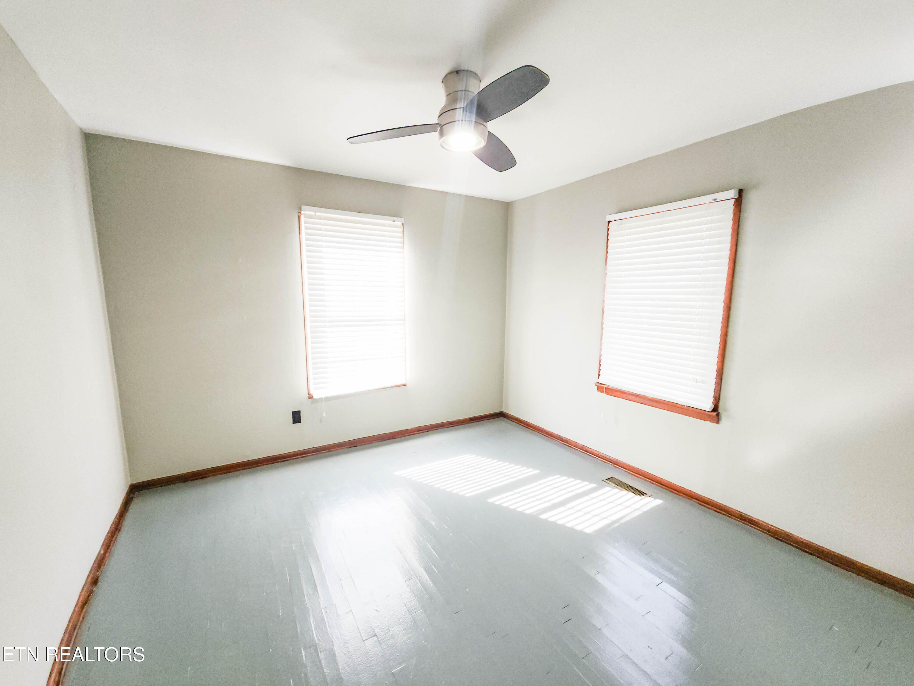 4127/4129 Crippen Road Knoxville TN 37918