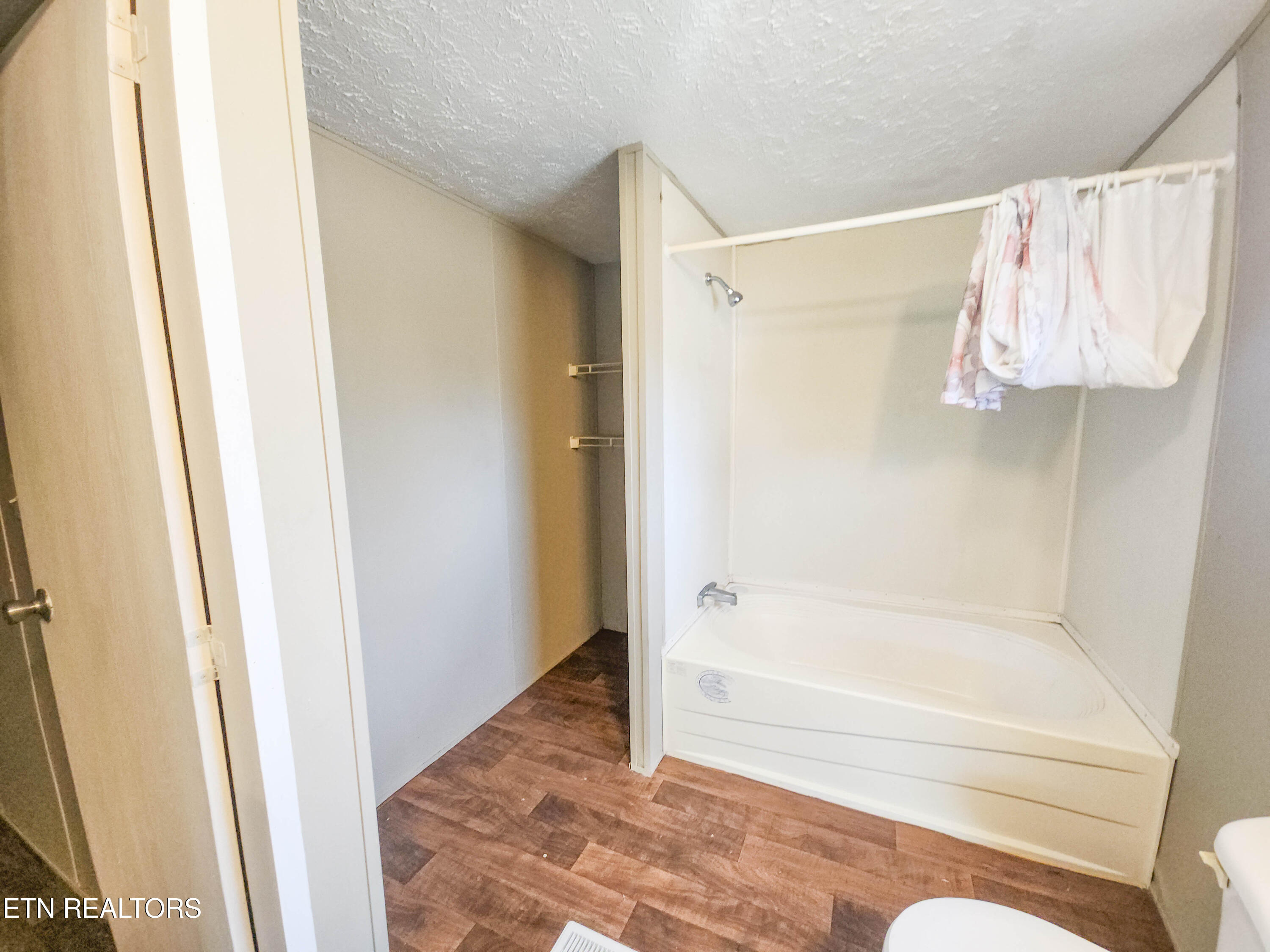 4127/4129 Crippen Road Knoxville TN 37918