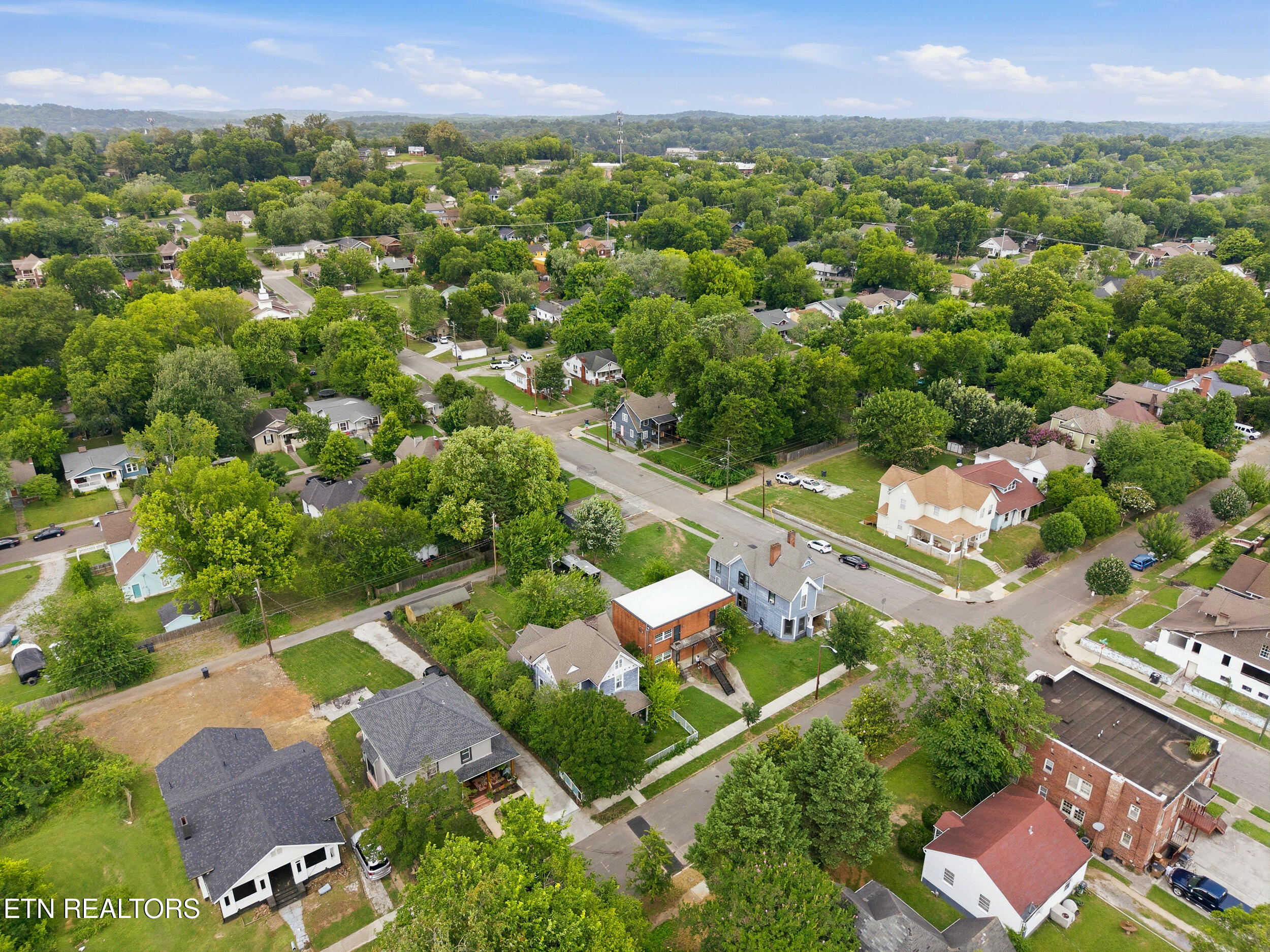 2359 E 5th Avenue Knoxville TN 37917