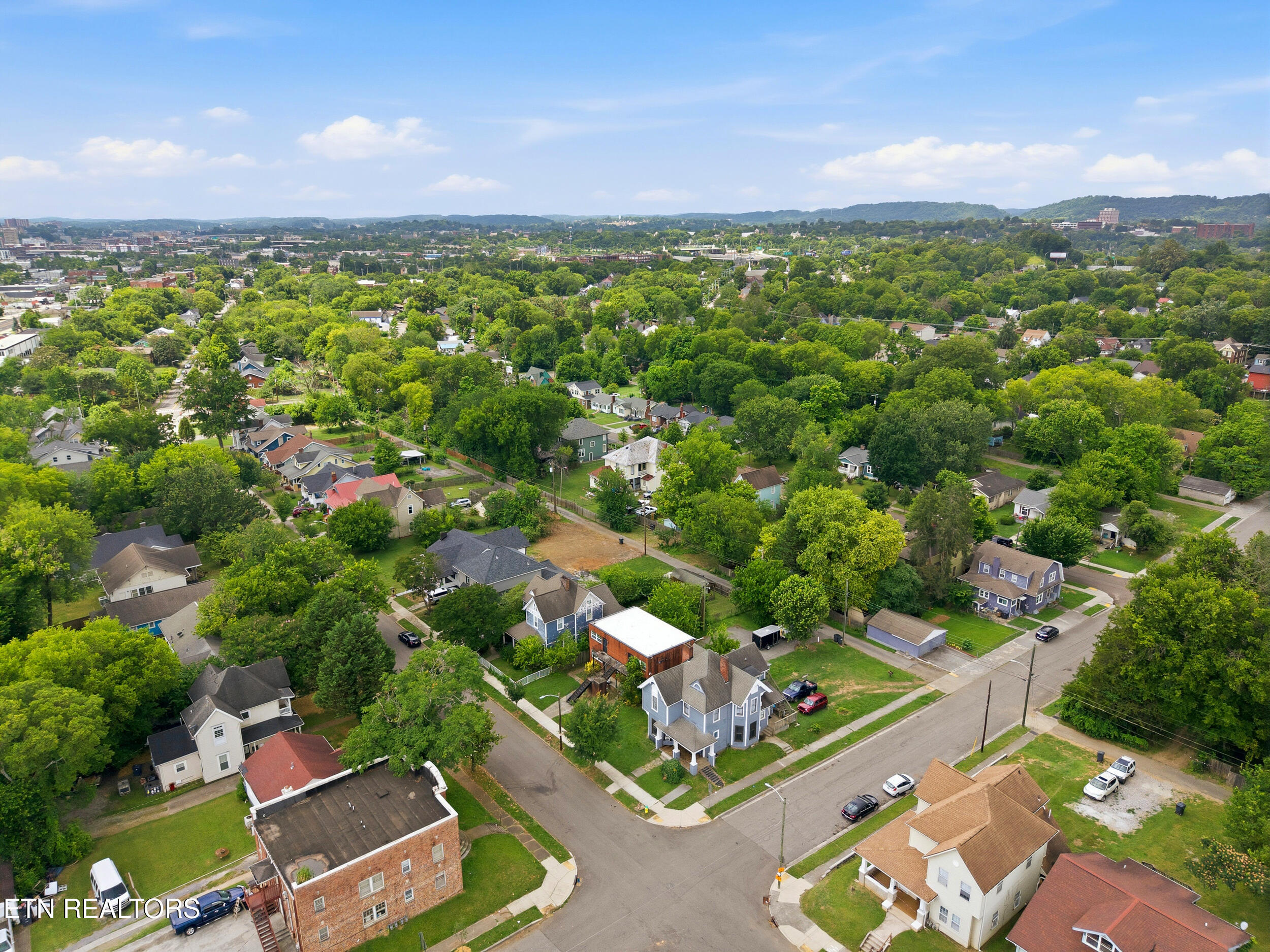 2359 E 5th Avenue Knoxville TN 37917
