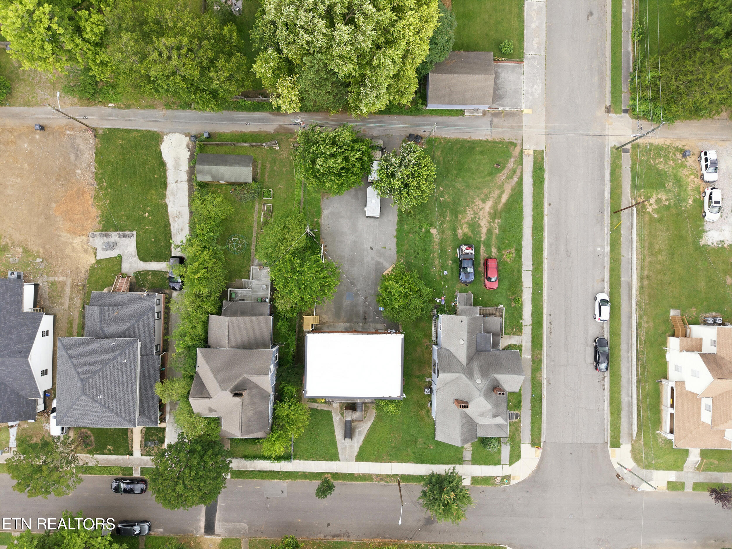 2359 E 5th Avenue Knoxville TN 37917