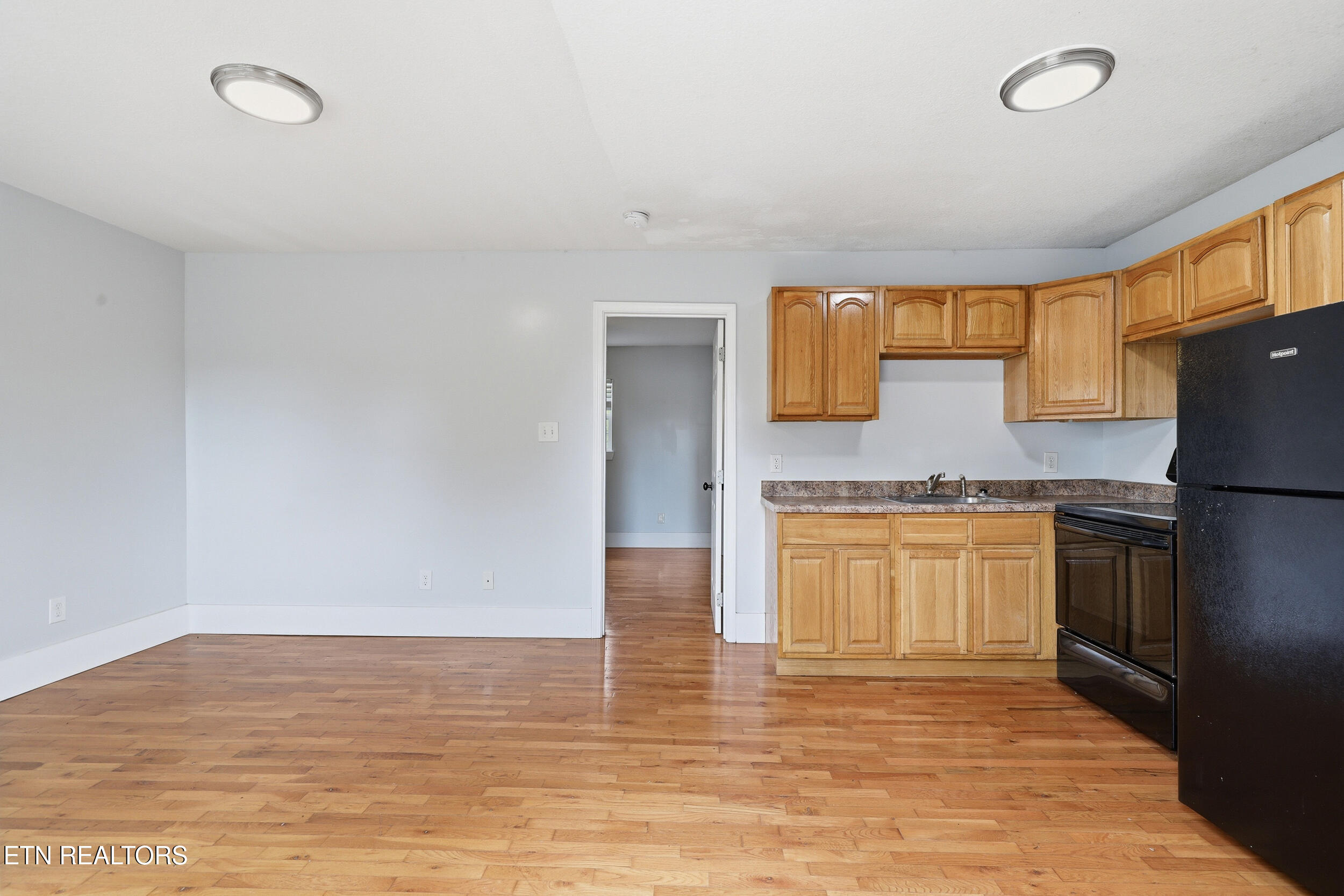 2359 E 5th Avenue Knoxville TN 37917