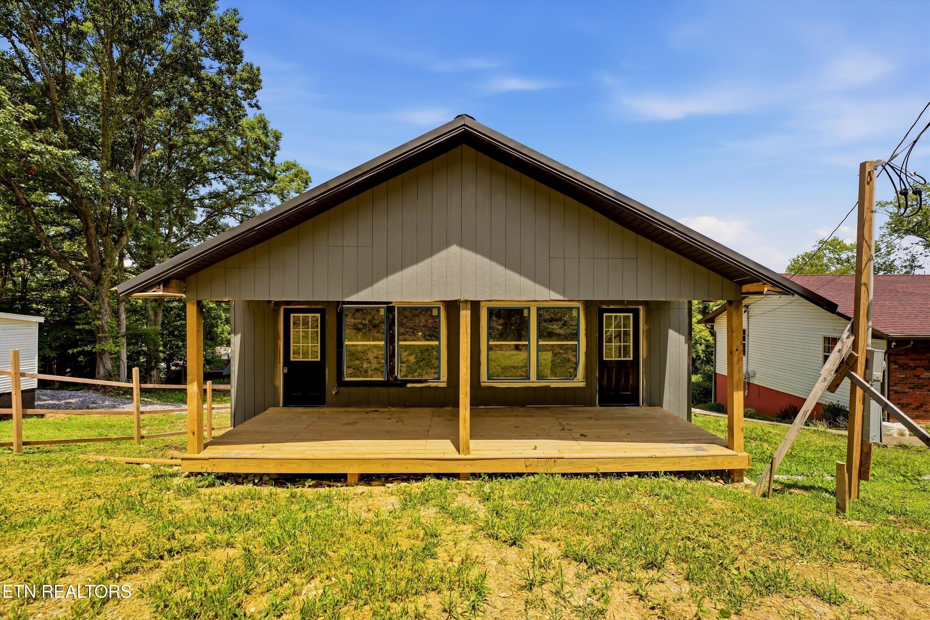 4239 Lilac Avenue Knoxville TN 37914