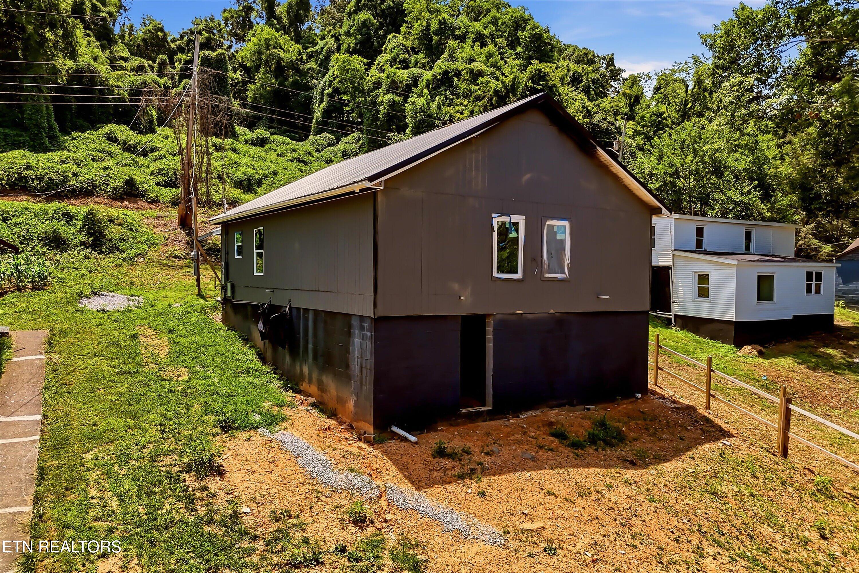 4239 Lilac Avenue Knoxville TN 37914