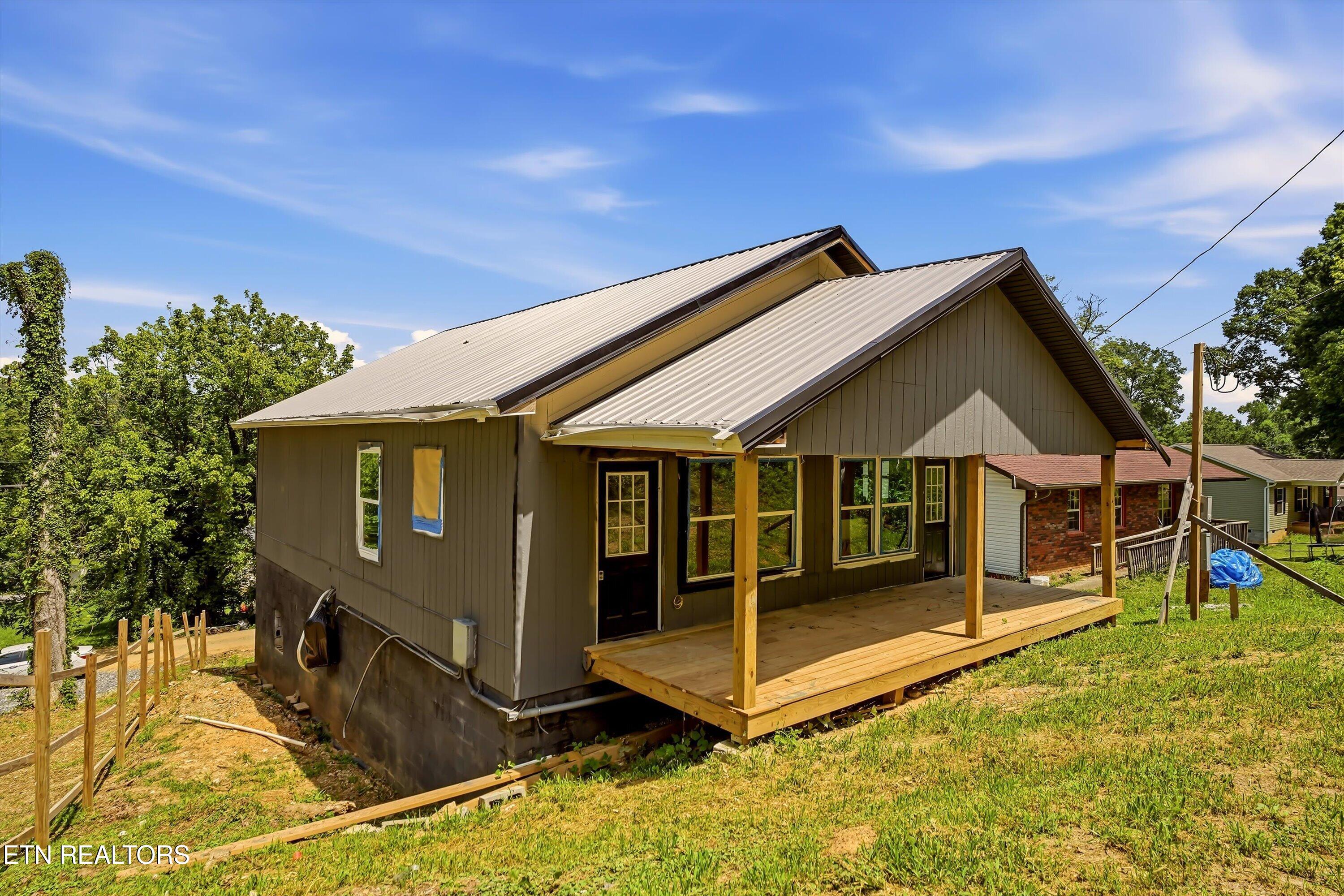 4239 Lilac Avenue Knoxville TN 37914