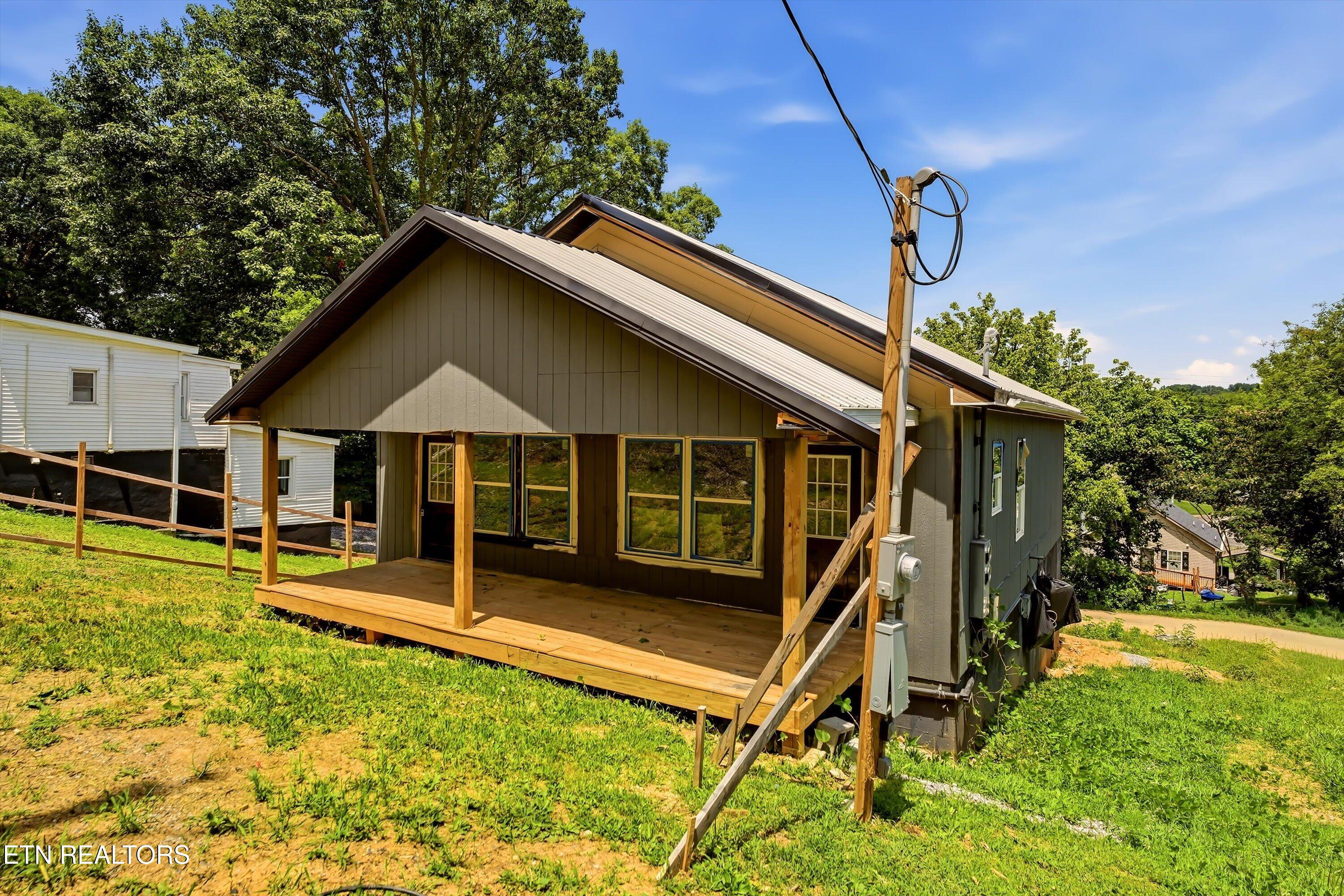 4239 Lilac Avenue Knoxville TN 37914