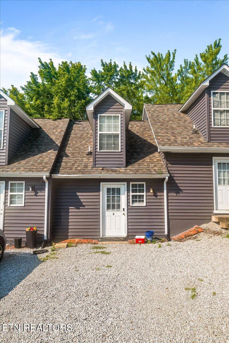 402 E Forrest Street Lafollette TN 37766