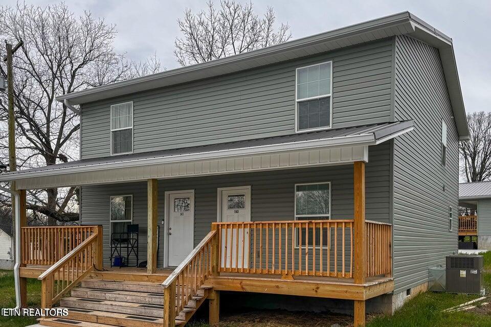 141/143 Oak Street Athens TN 37303