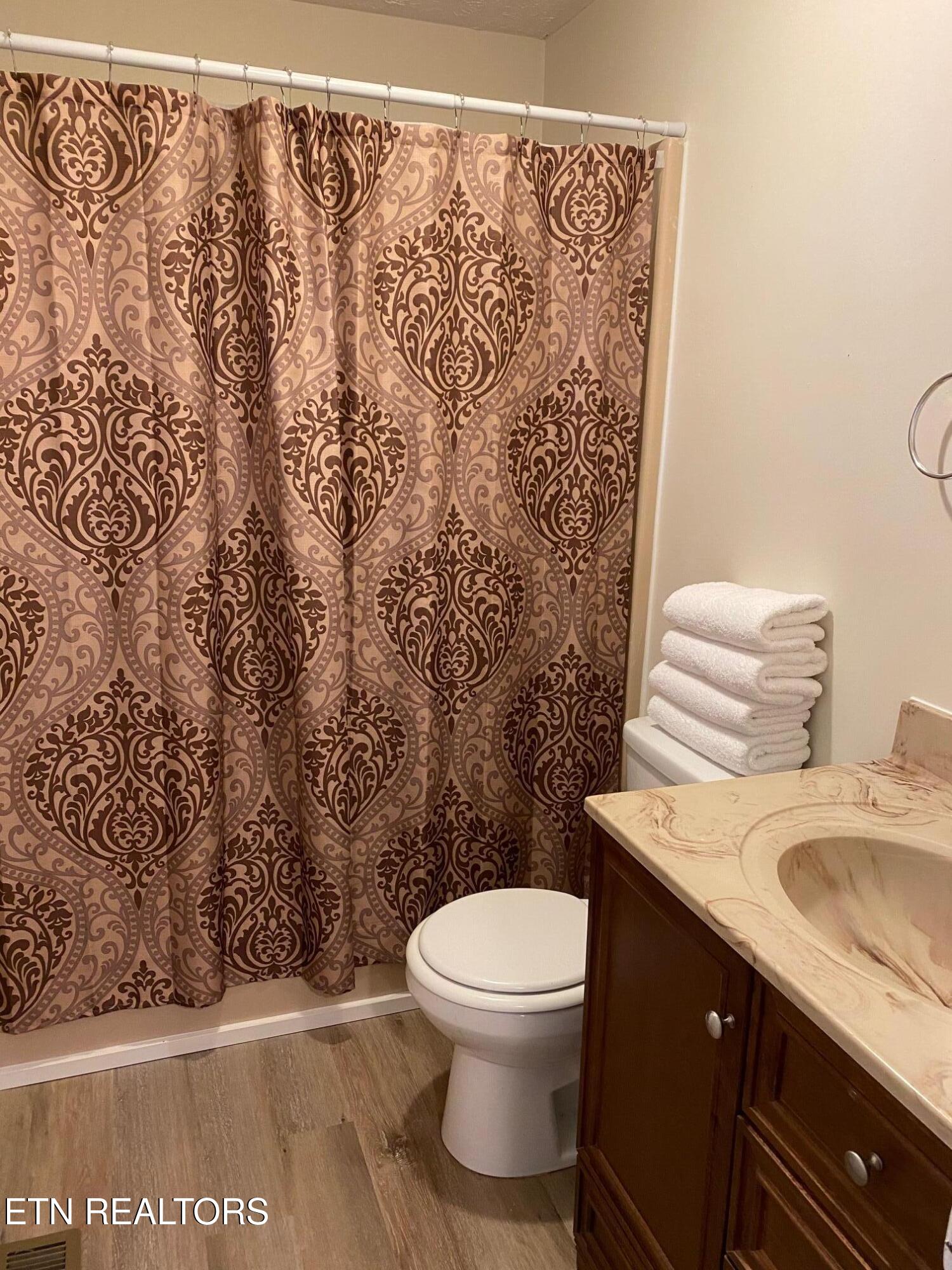 4128 Dolly's Drive Sevierville TN 37876