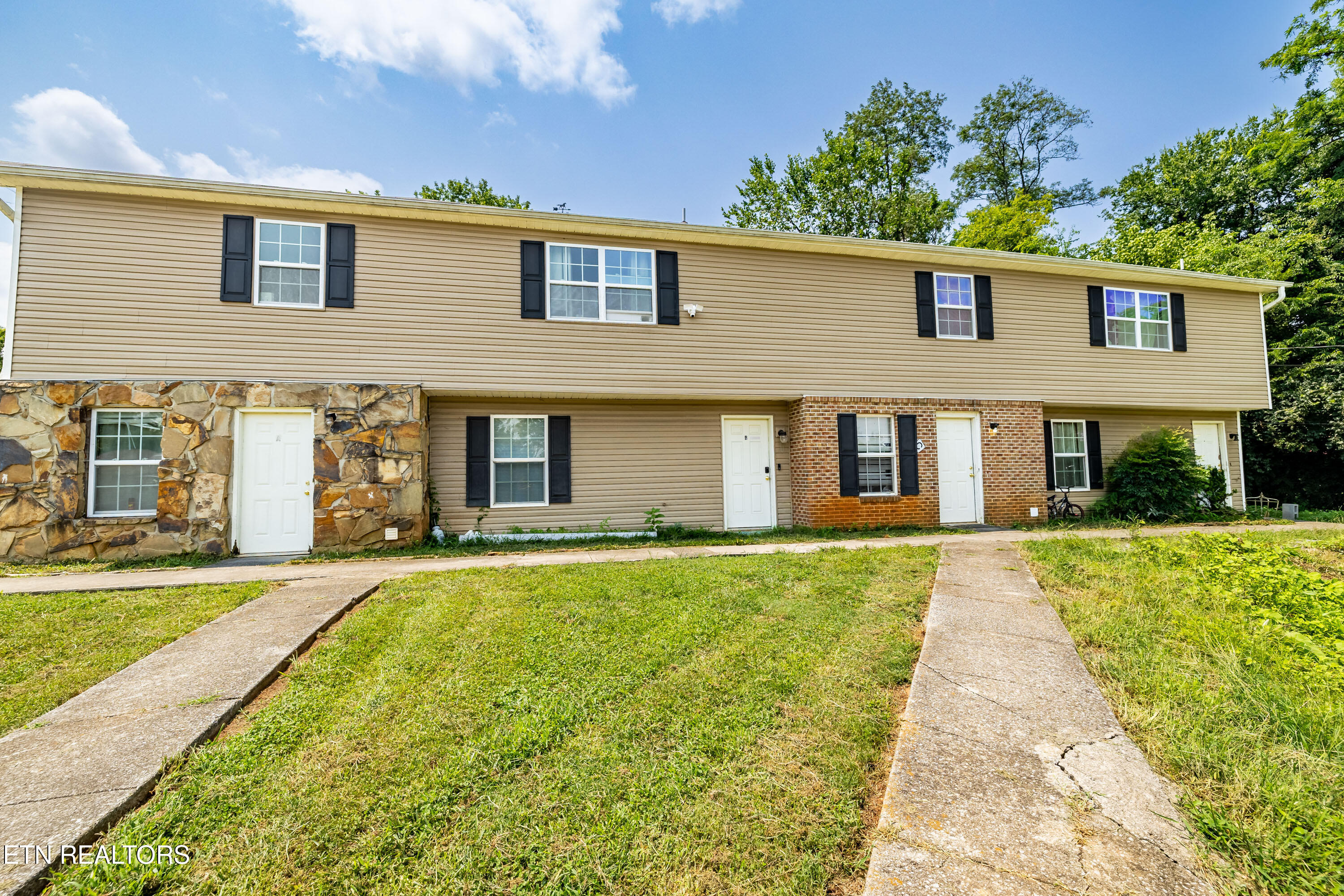 9125 NW Cedarpark Lane Knoxville TN 37923