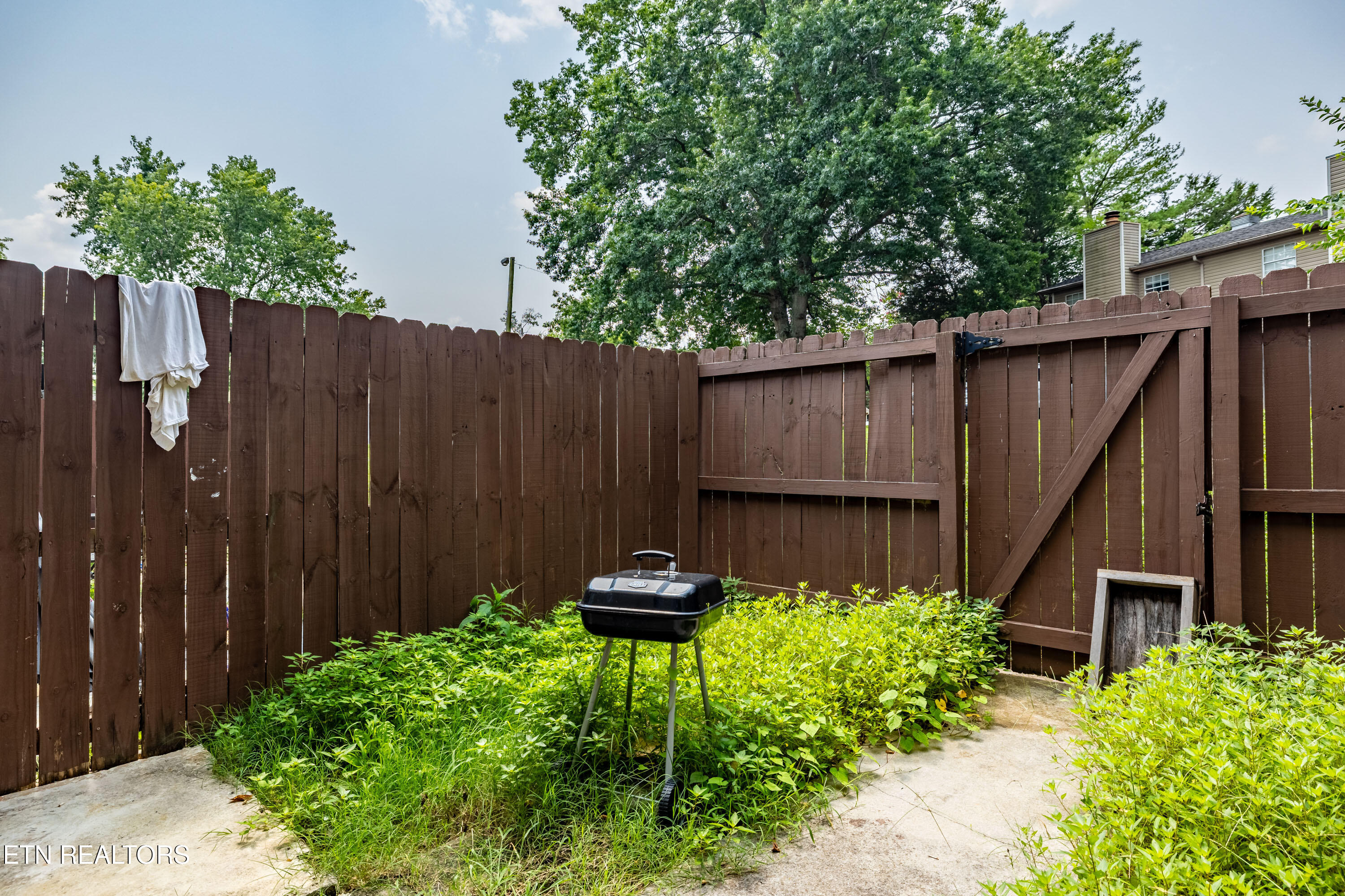 9125 NW Cedarpark Lane Knoxville TN 37923