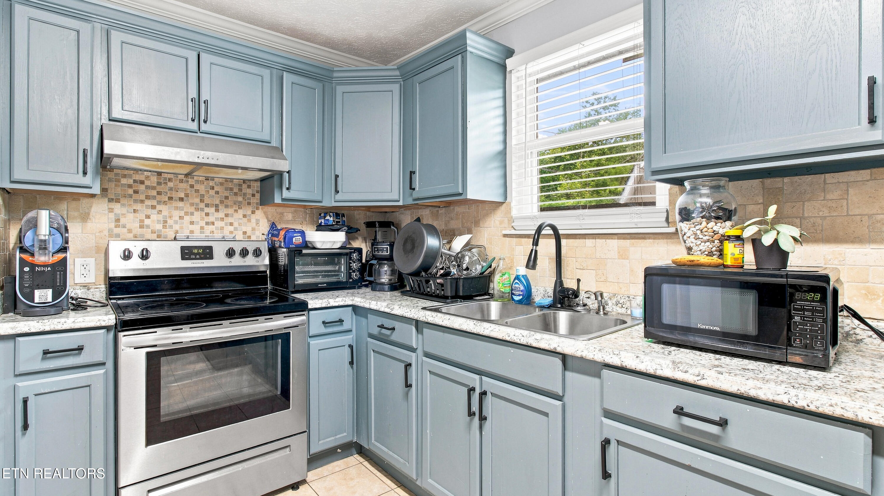 457 Cedar Avenue Knoxville TN 37917