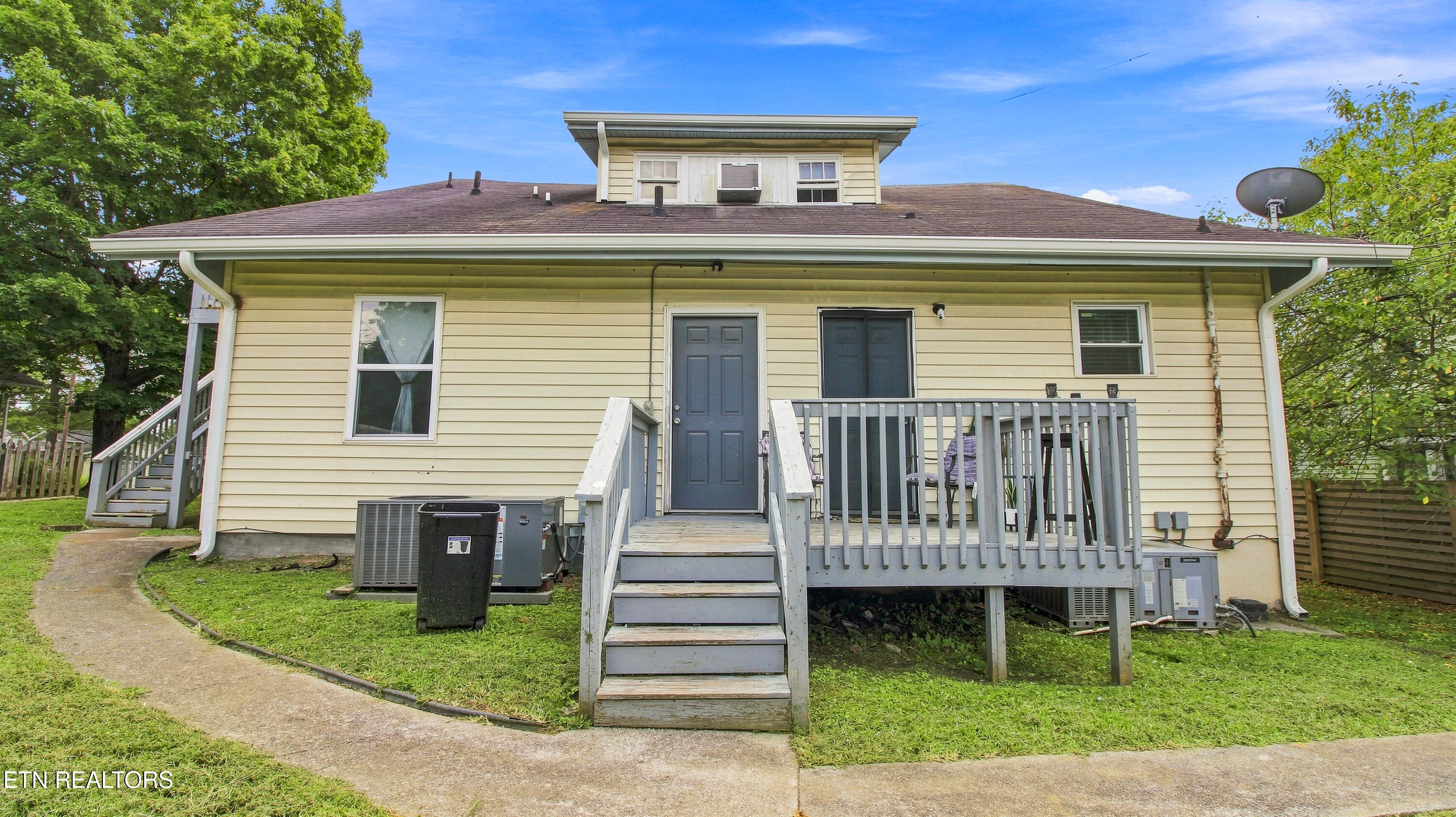 457 Cedar Avenue Knoxville TN 37917
