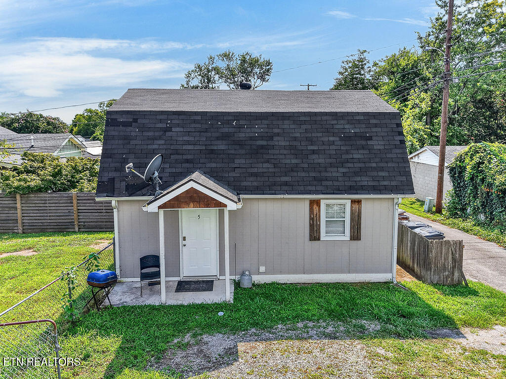 457 Cedar Avenue Knoxville TN 37917
