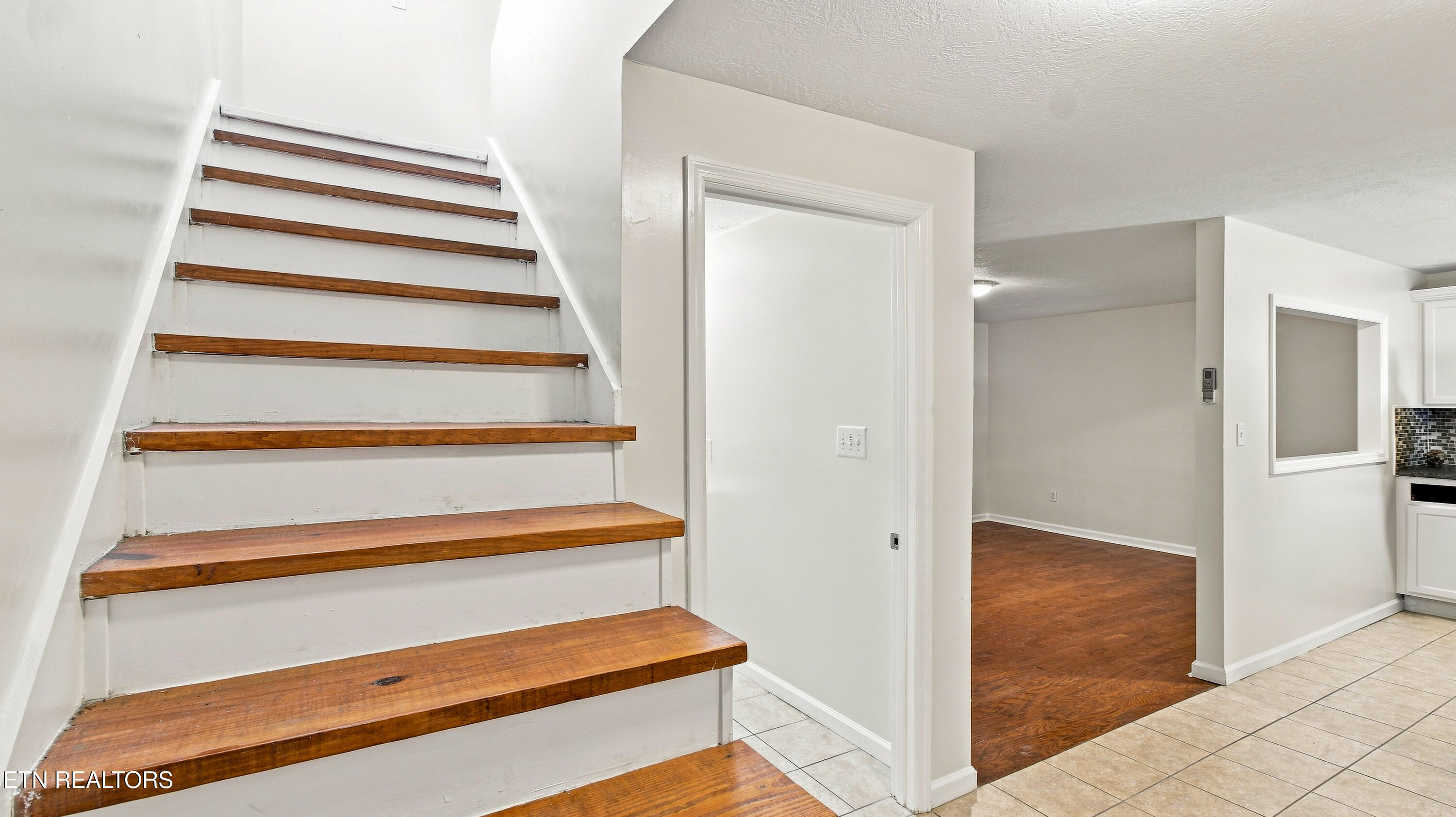 457 Cedar Avenue Knoxville TN 37917