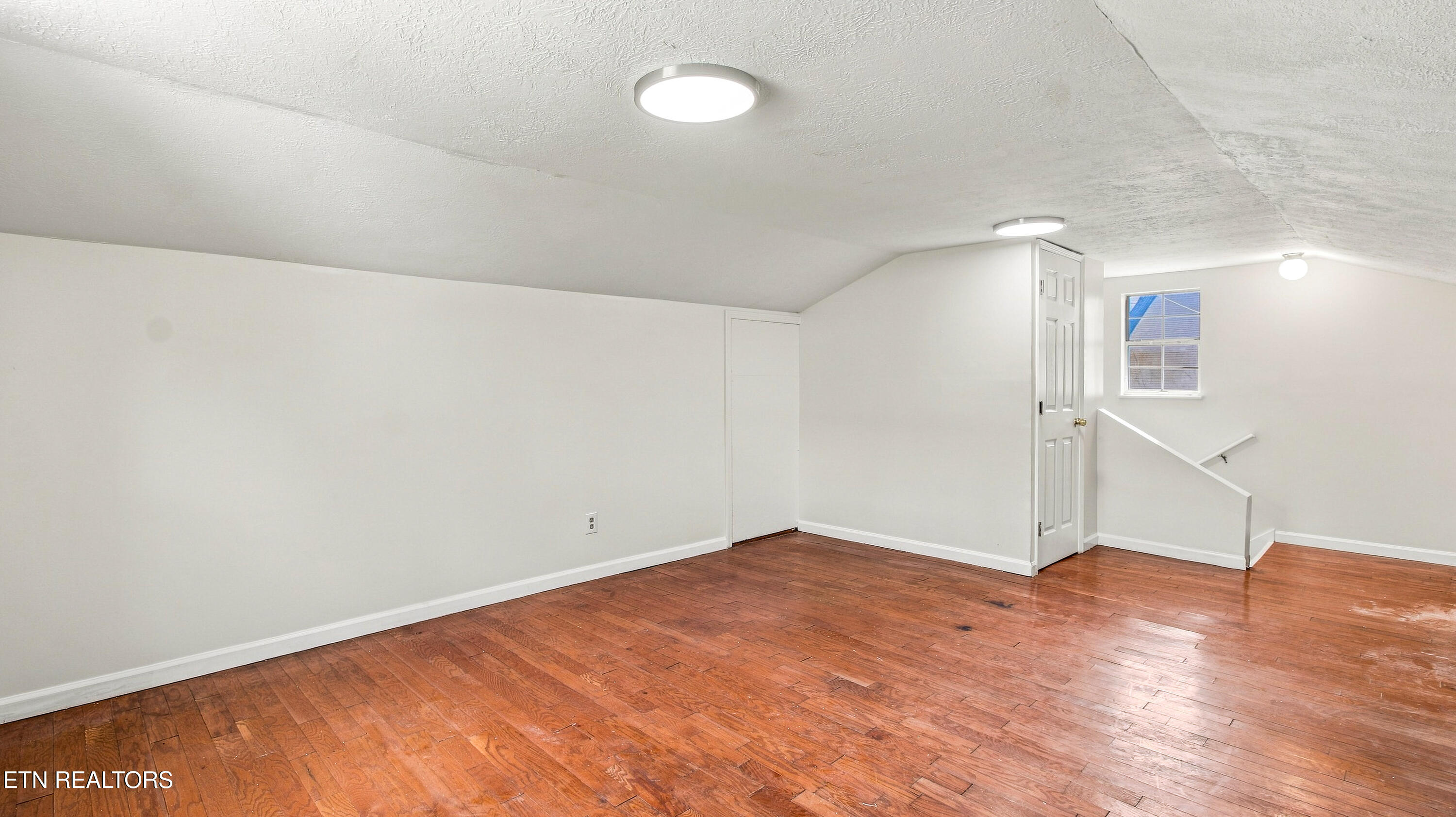 457 Cedar Avenue Knoxville TN 37917